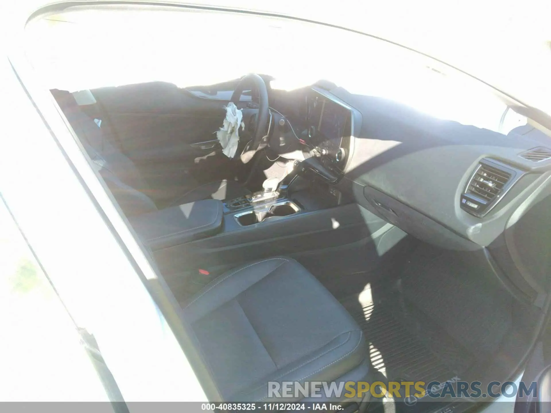 5 Photograph of a damaged car JTJAKCEZ7R5018242 LEXUS NX 350H 2024