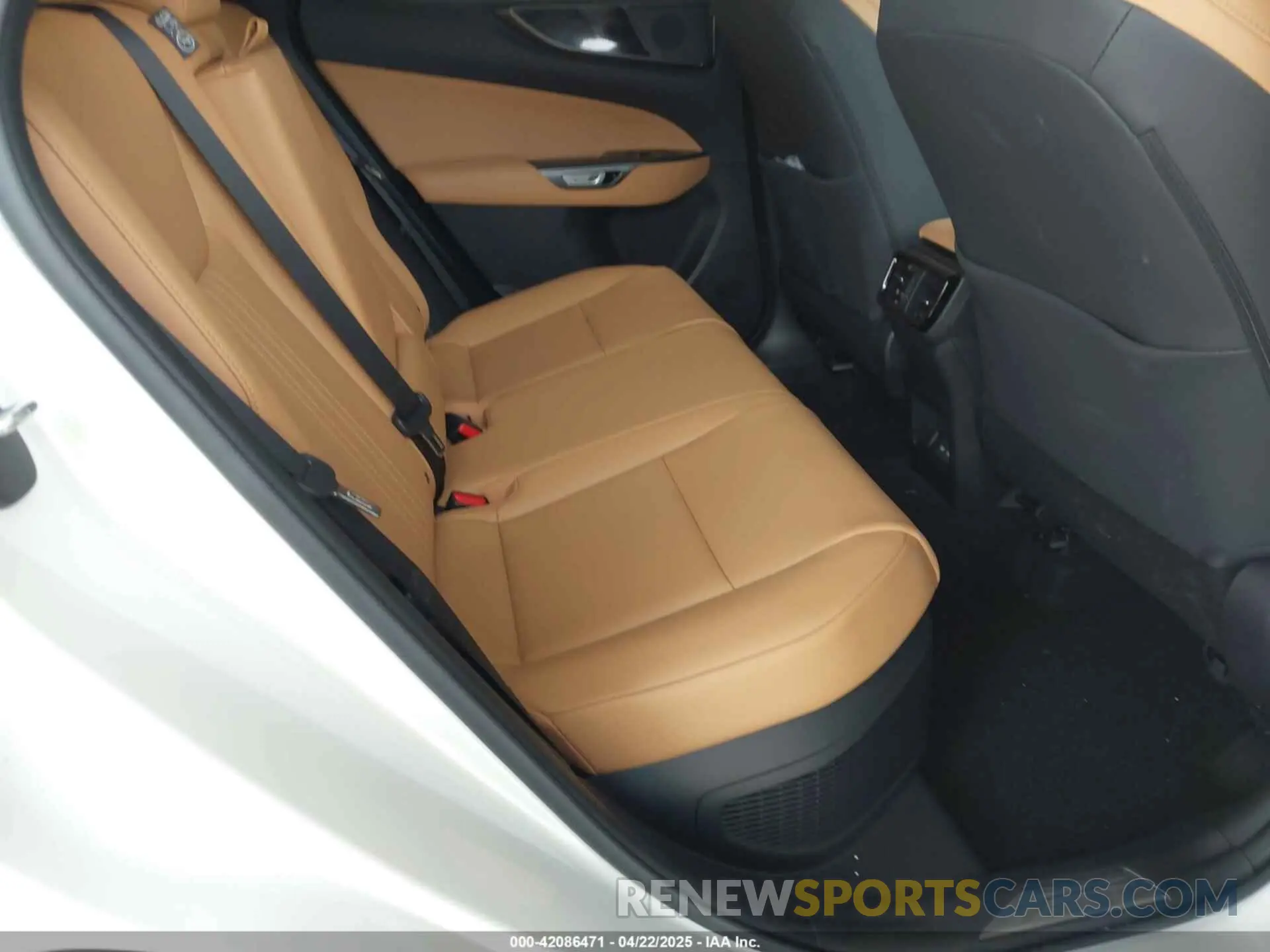 7 Photograph of a damaged car JTJAKCEZ8R5020131 LEXUS NX 350H 2024