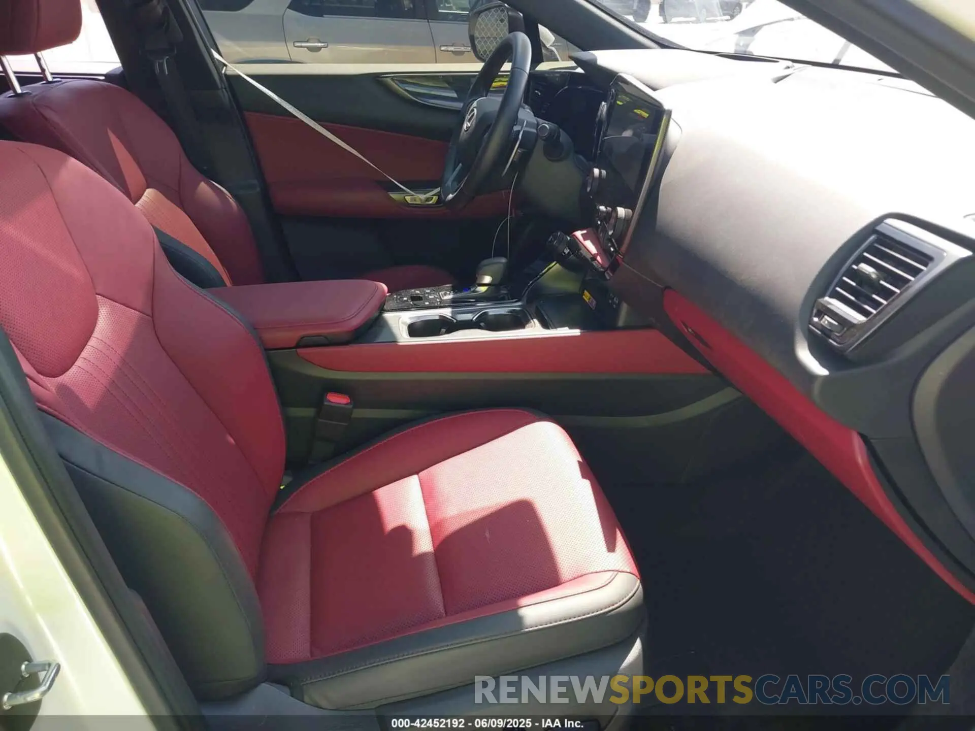 5 Photograph of a damaged car JTJGKCEZ0R5023051 LEXUS NX 350H 2024