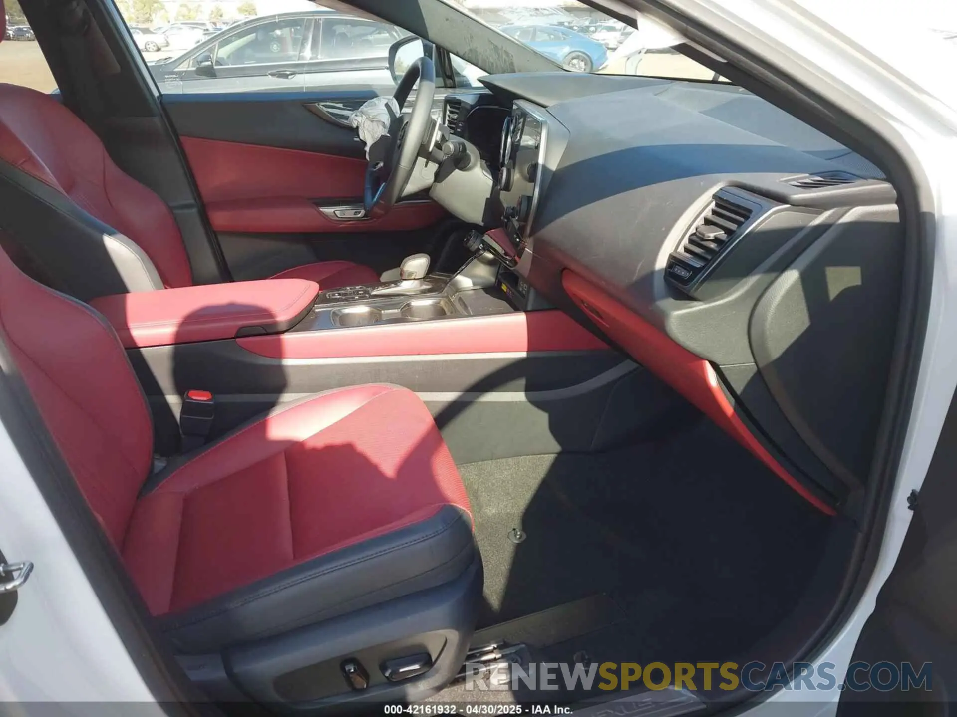5 Photograph of a damaged car JTJGKCEZXR5013787 LEXUS NX 350H 2024