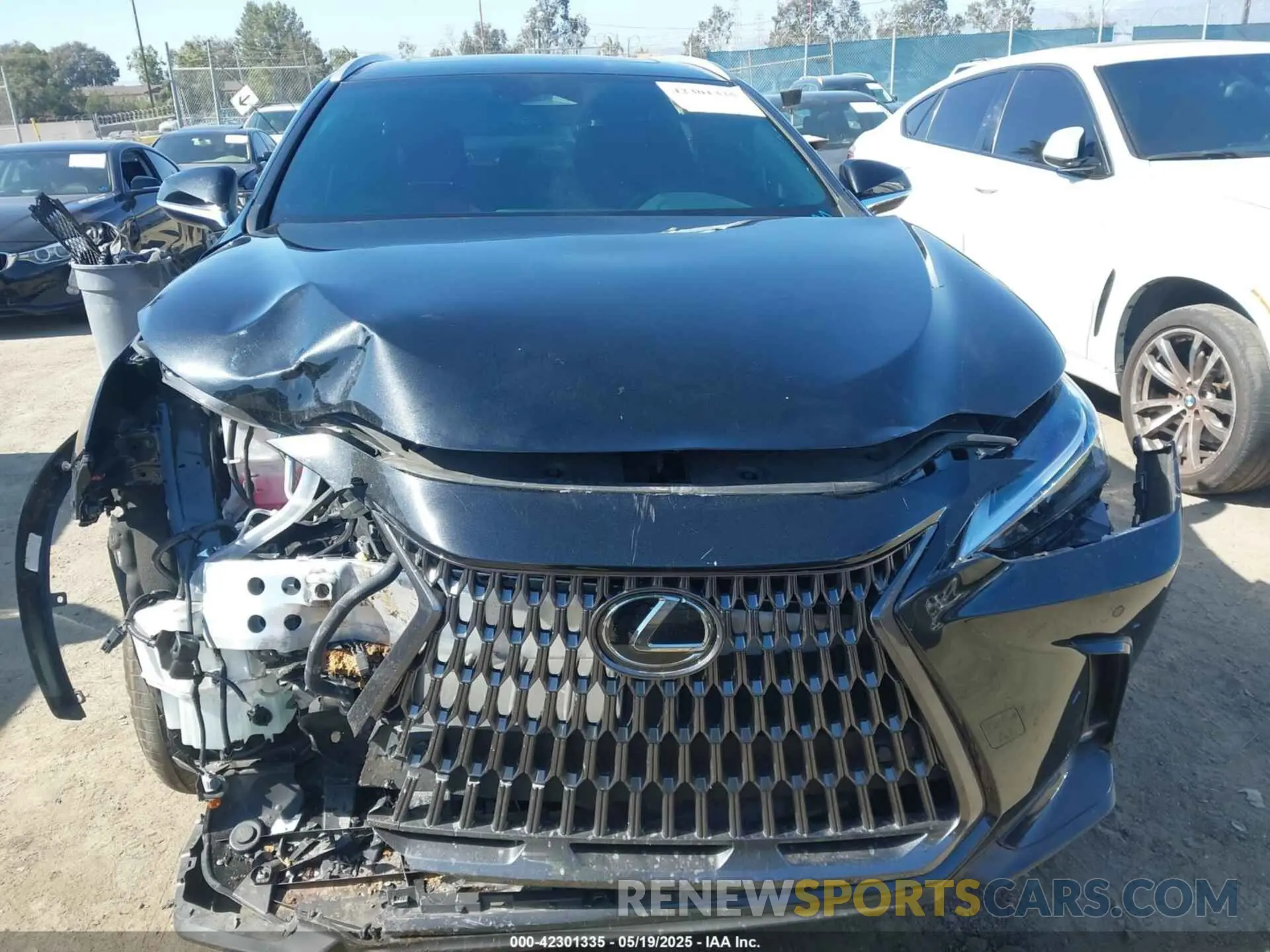 13 Photograph of a damaged car 2T2AKCEZ5SC035967 LEXUS NX 350H 2025