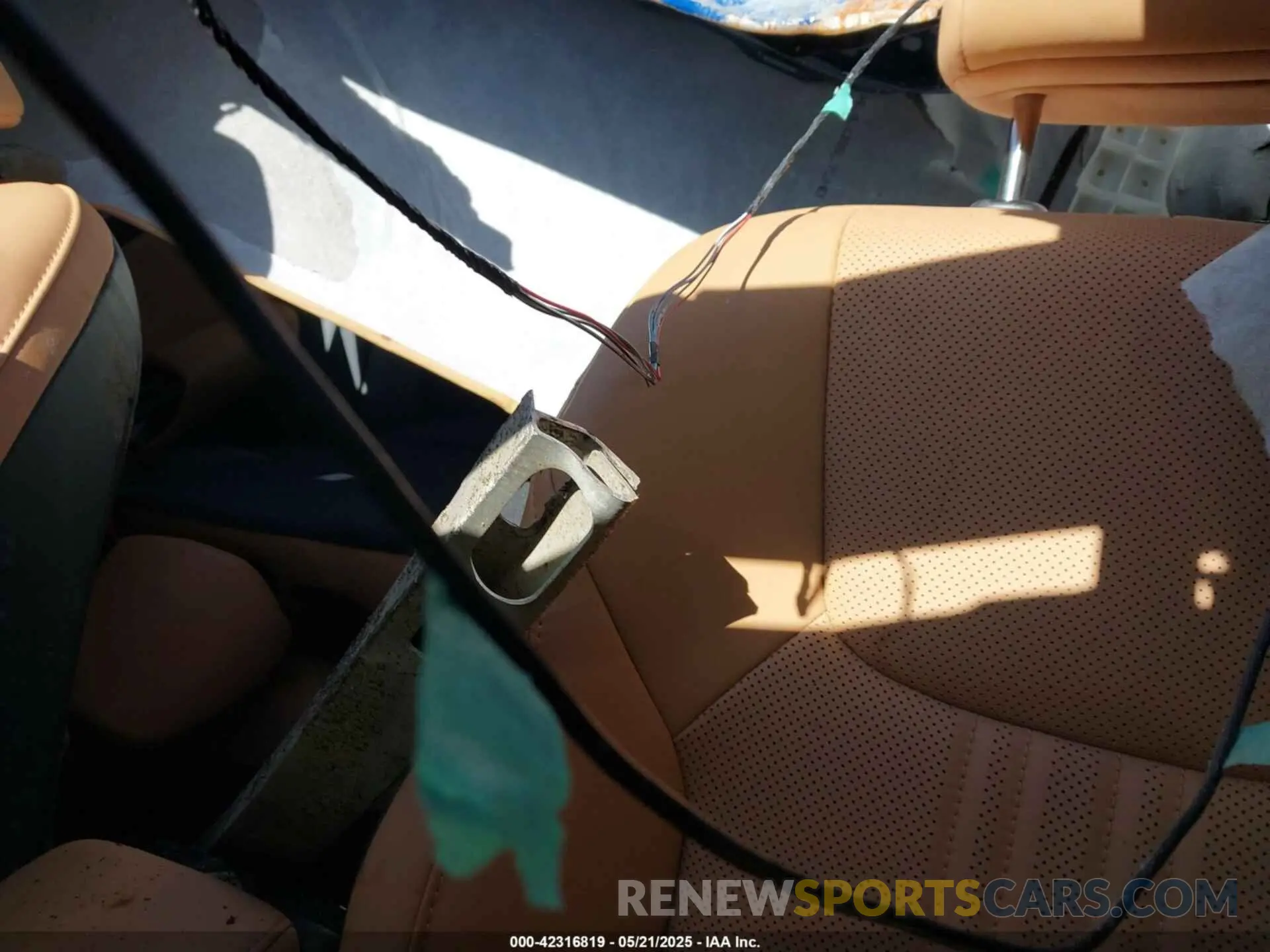 8 Photograph of a damaged car 2T2GKCEZ4SC033637 LEXUS NX 350H 2025