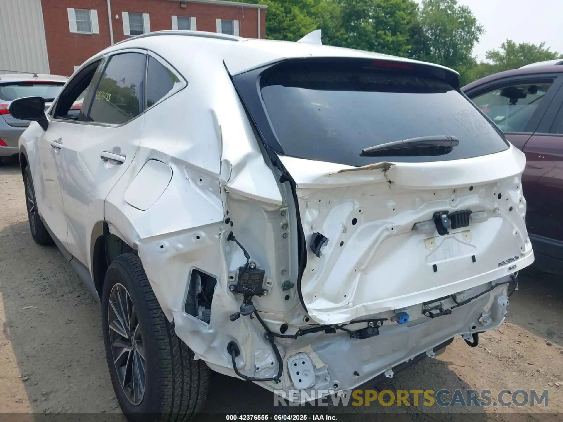 3 Photograph of a damaged car JTJGKCEZ2S5024692 LEXUS NX 350H 2025