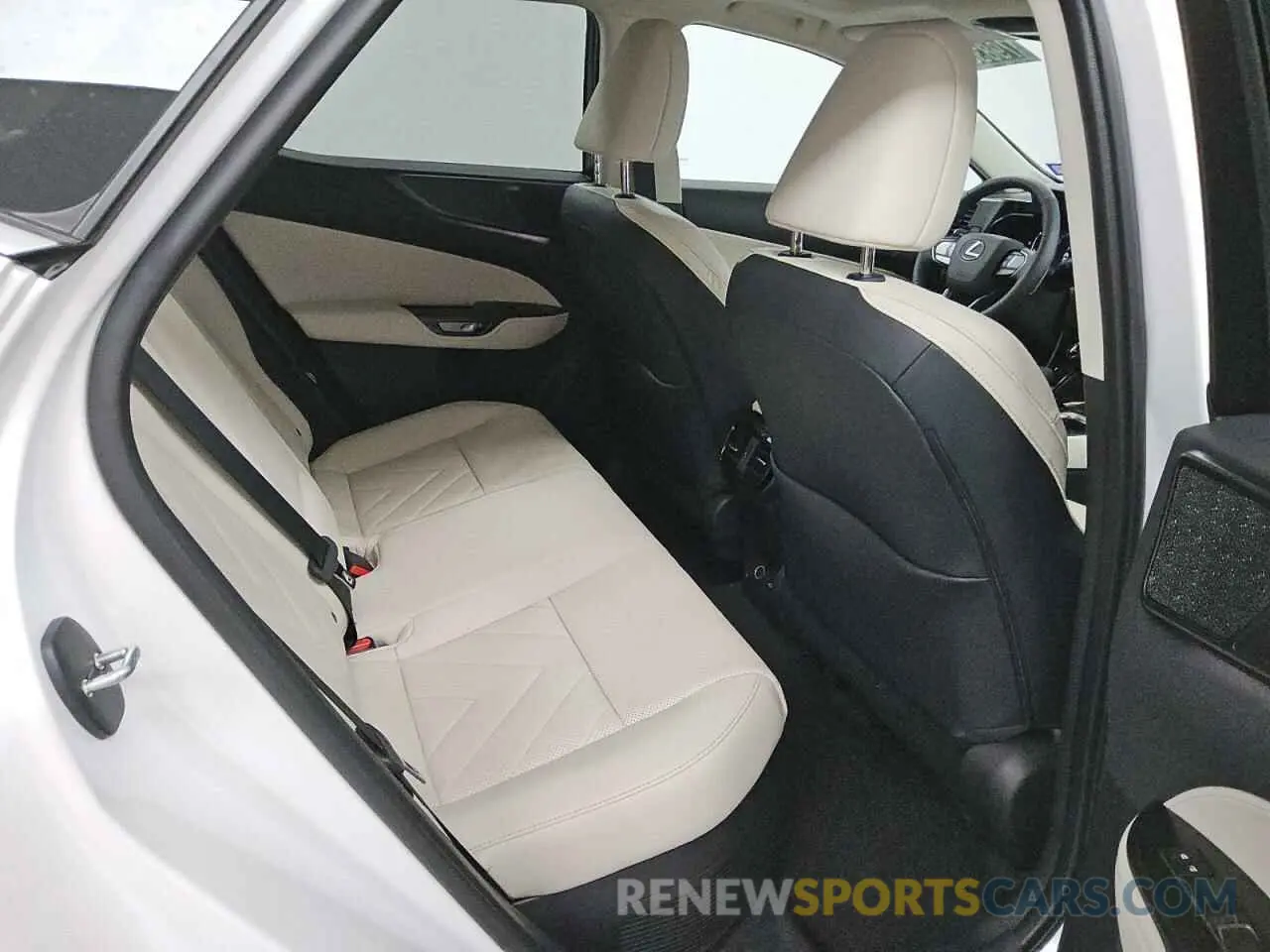 11 Photograph of a damaged car 2T2HKCEZ9SC038451 LEXUS NX 350H BA 2025