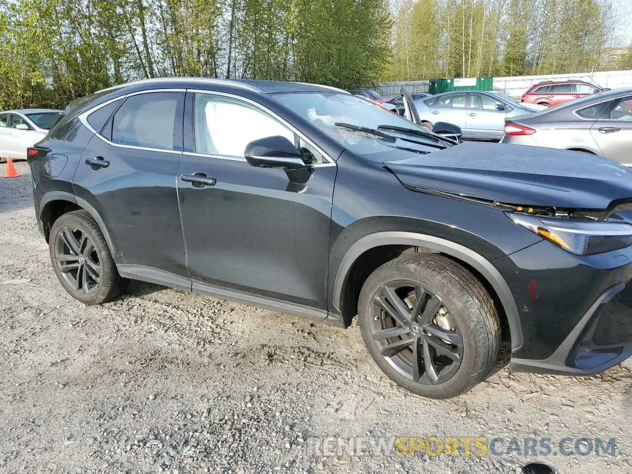 4 Photograph of a damaged car JTJHKCFZ7N2004995 LEXUS NX 450H 2022