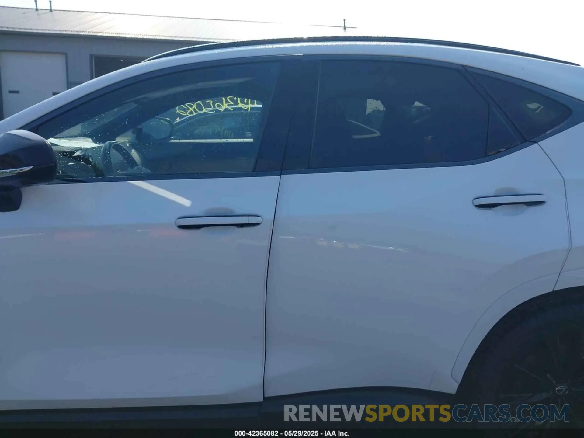 14 Photograph of a damaged car JTJKKCFZ1N2005405 LEXUS NX 450H+ 2022
