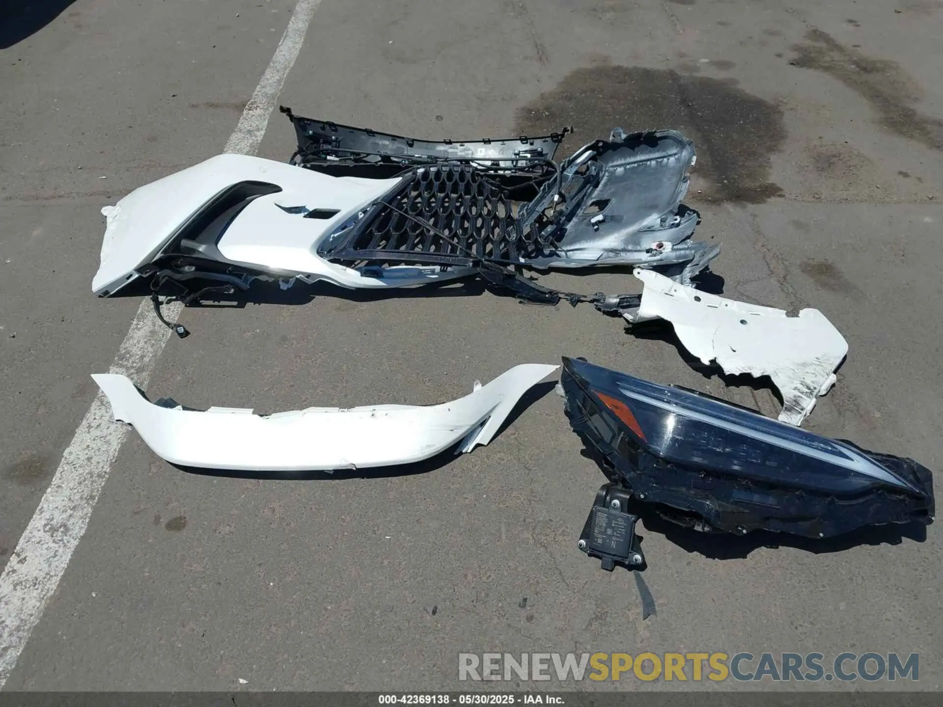 11 Photograph of a damaged car JTJHKCFZ0S2057811 LEXUS NX 450H+ 2025