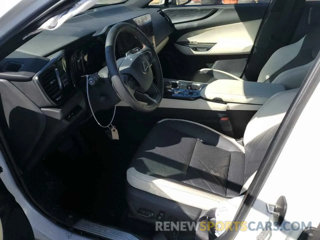 7 Photograph of a damaged car JTJHKCFZ0R2040386 LEXUS NX 450H LU 2024