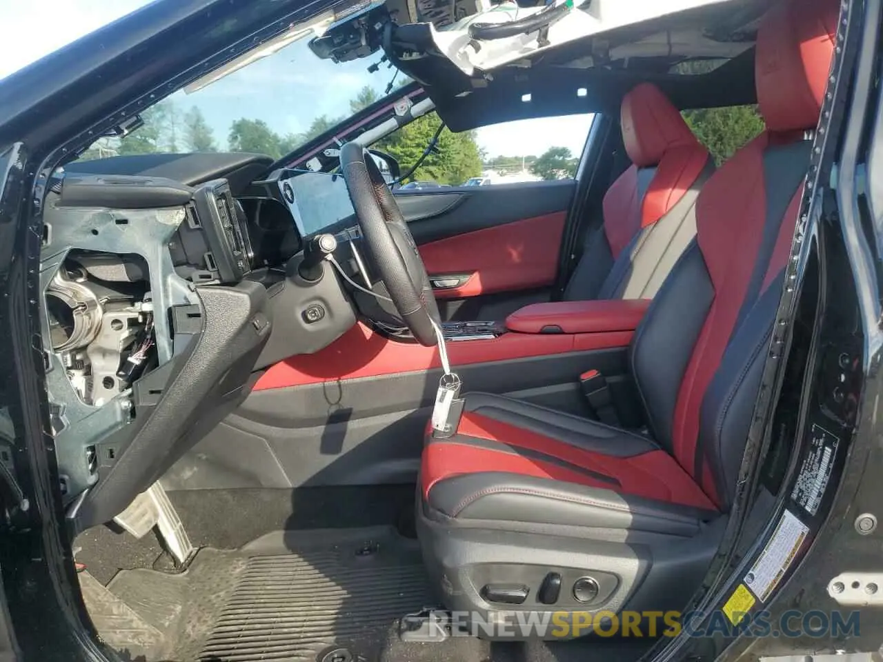 7 Photograph of a damaged car JTJKKCFZ9R2020840 LEXUS NX 450H LU 2024