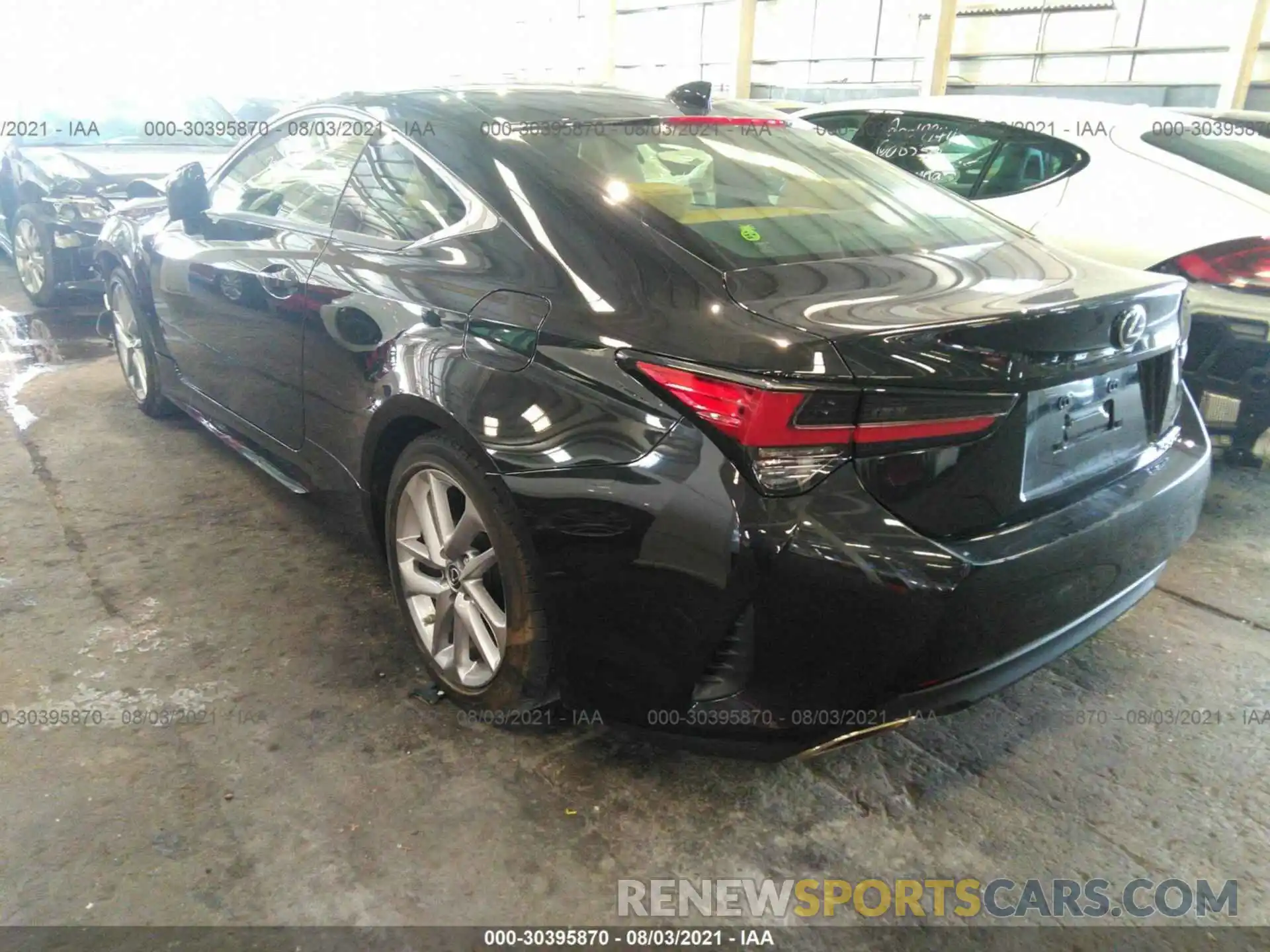 3 Photograph of a damaged car 000HA5BC8K5009246 LEXUS RC 2019