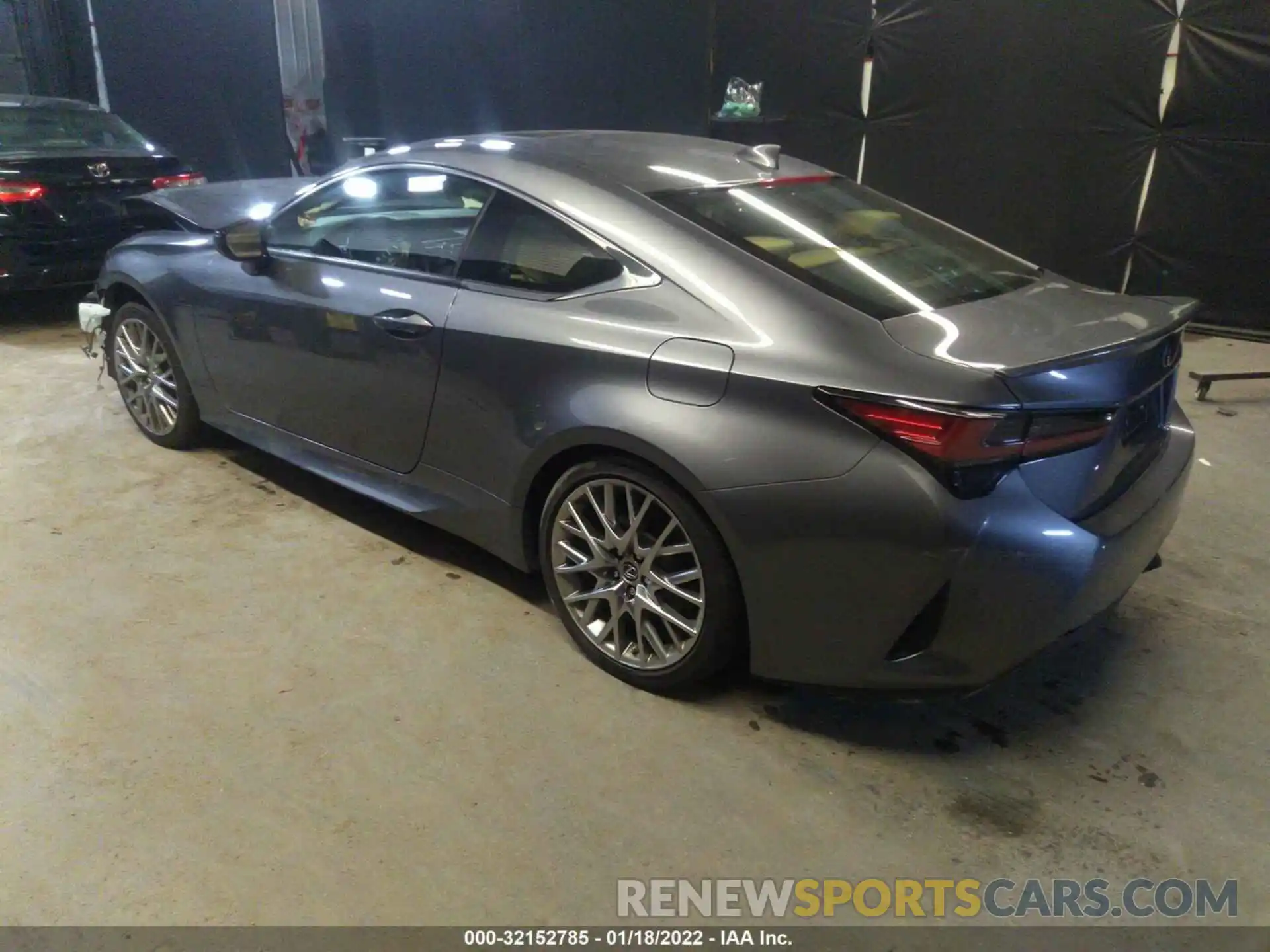 3 Photograph of a damaged car JTHS85BCXK5004776 LEXUS RC 2019