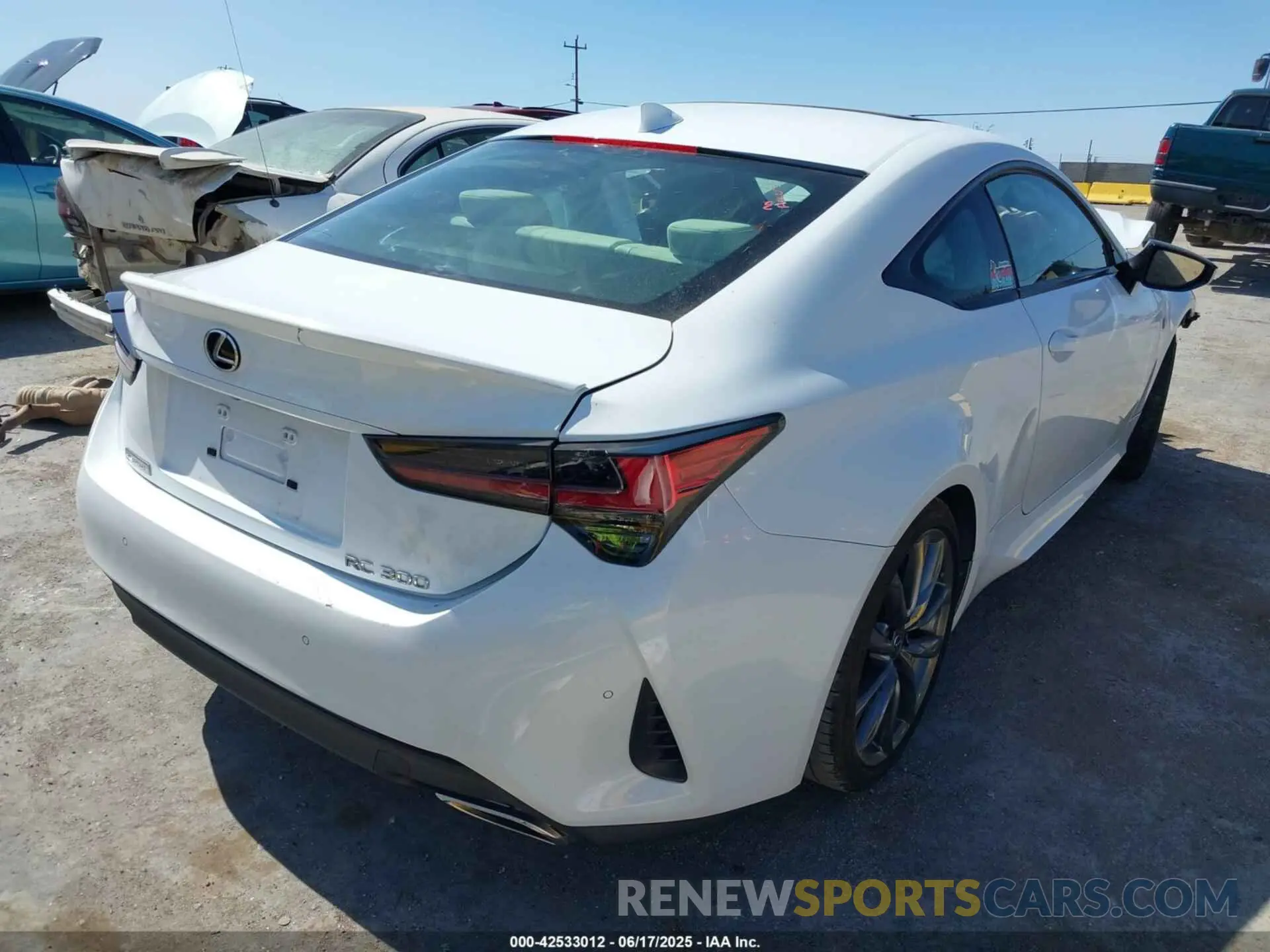 4 Photograph of a damaged car JTHHA5BC0K5009659 LEXUS RC 300 2019