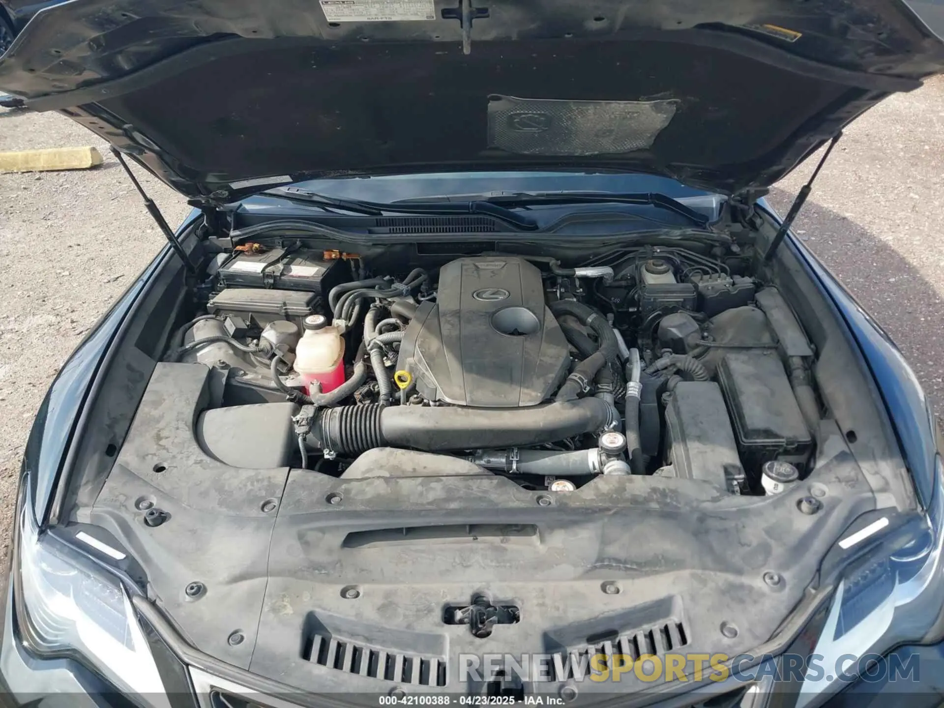 10 Photograph of a damaged car JTHHA5BC4K5009549 LEXUS RC 300 2019