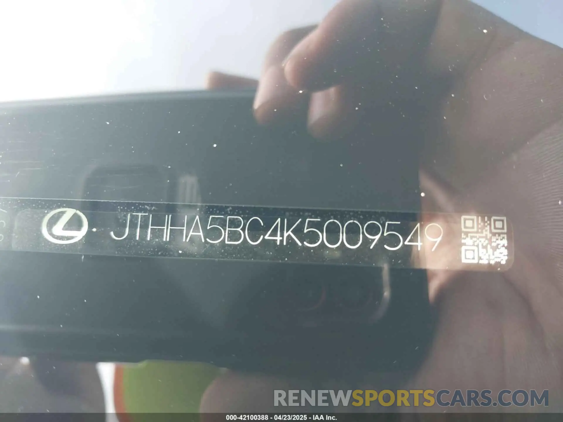 9 Photograph of a damaged car JTHHA5BC4K5009549 LEXUS RC 300 2019