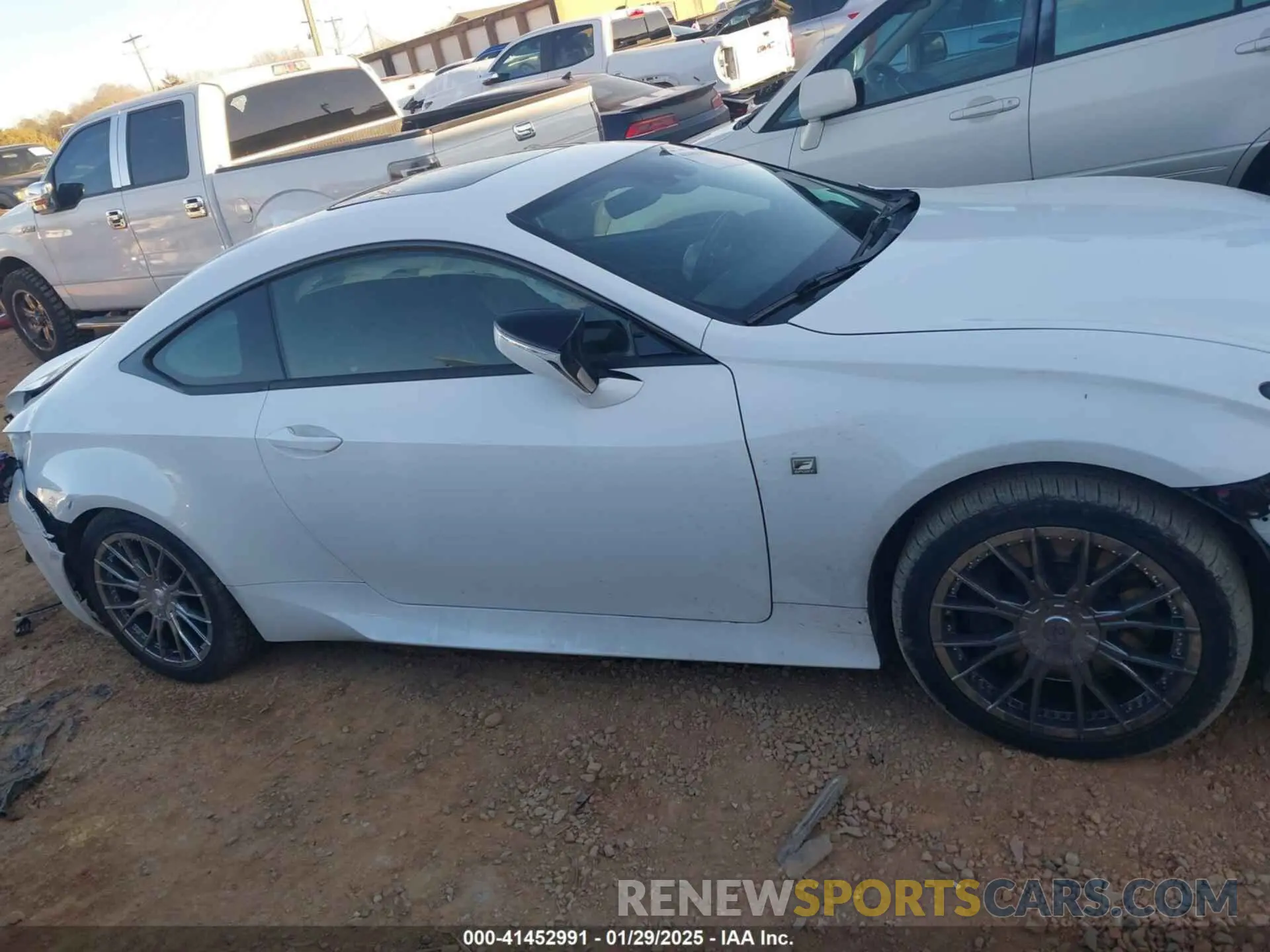 14 Photograph of a damaged car JTHHA5BCXK5010074 LEXUS RC 300 2019