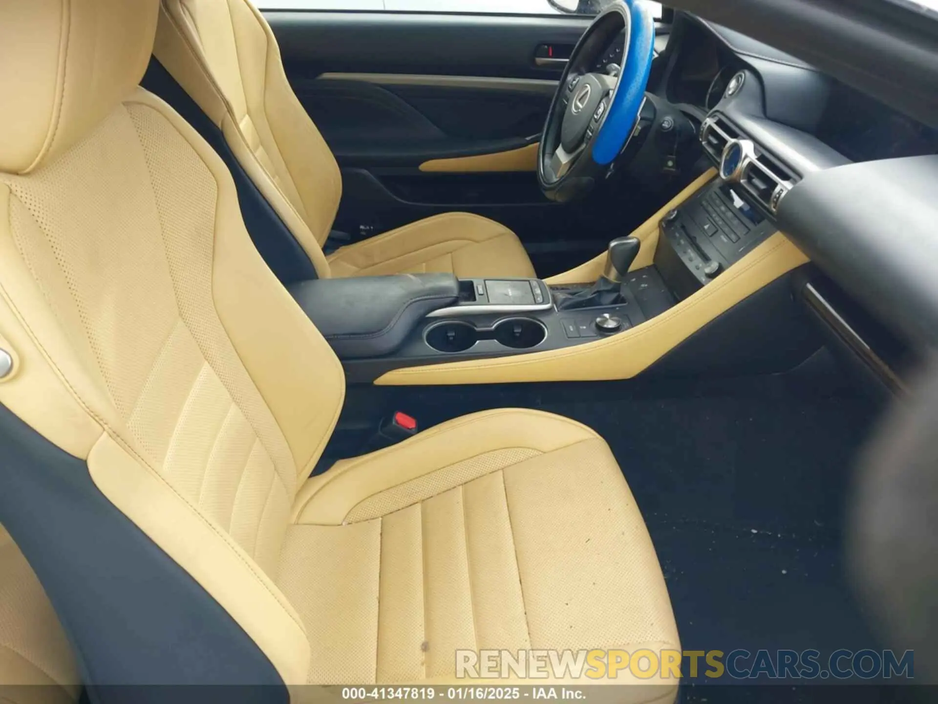 5 Photograph of a damaged car JTHS85BC6K5004581 LEXUS RC 300 2019