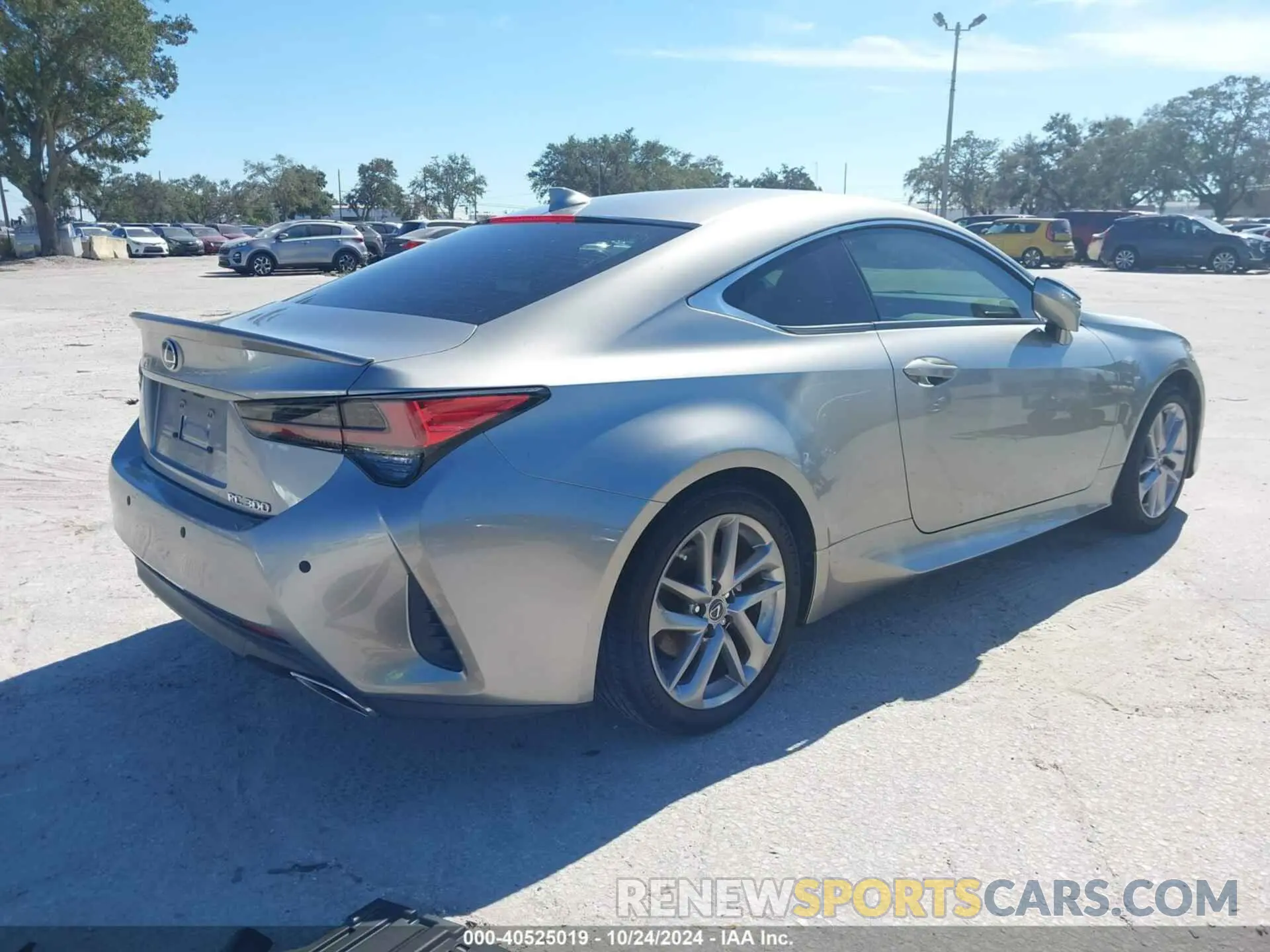 4 Photograph of a damaged car JTHAA5BC8M5011437 LEXUS RC 300 2021