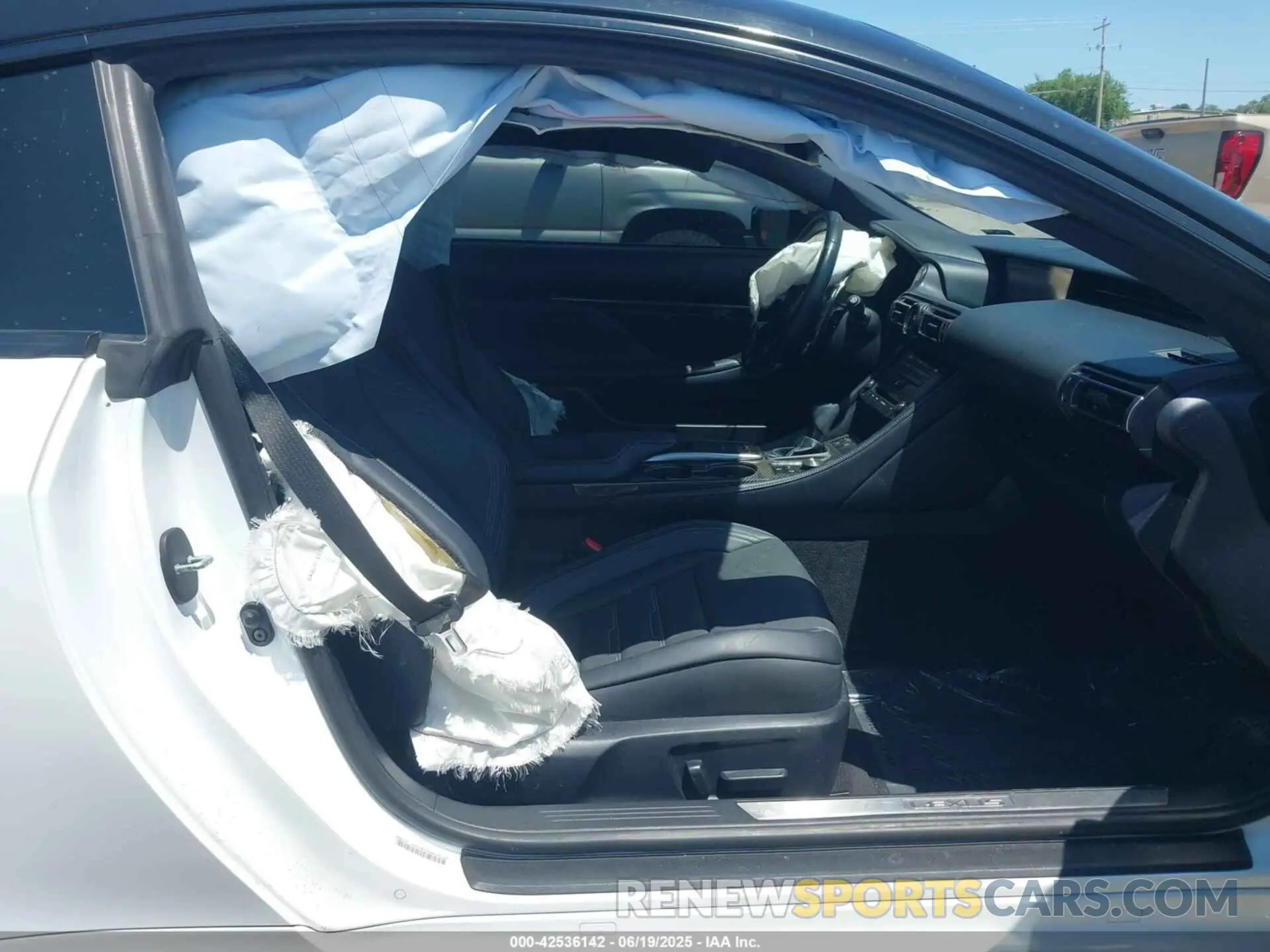 5 Photograph of a damaged car JTHGA5BC8M5011173 LEXUS RC 300 2021