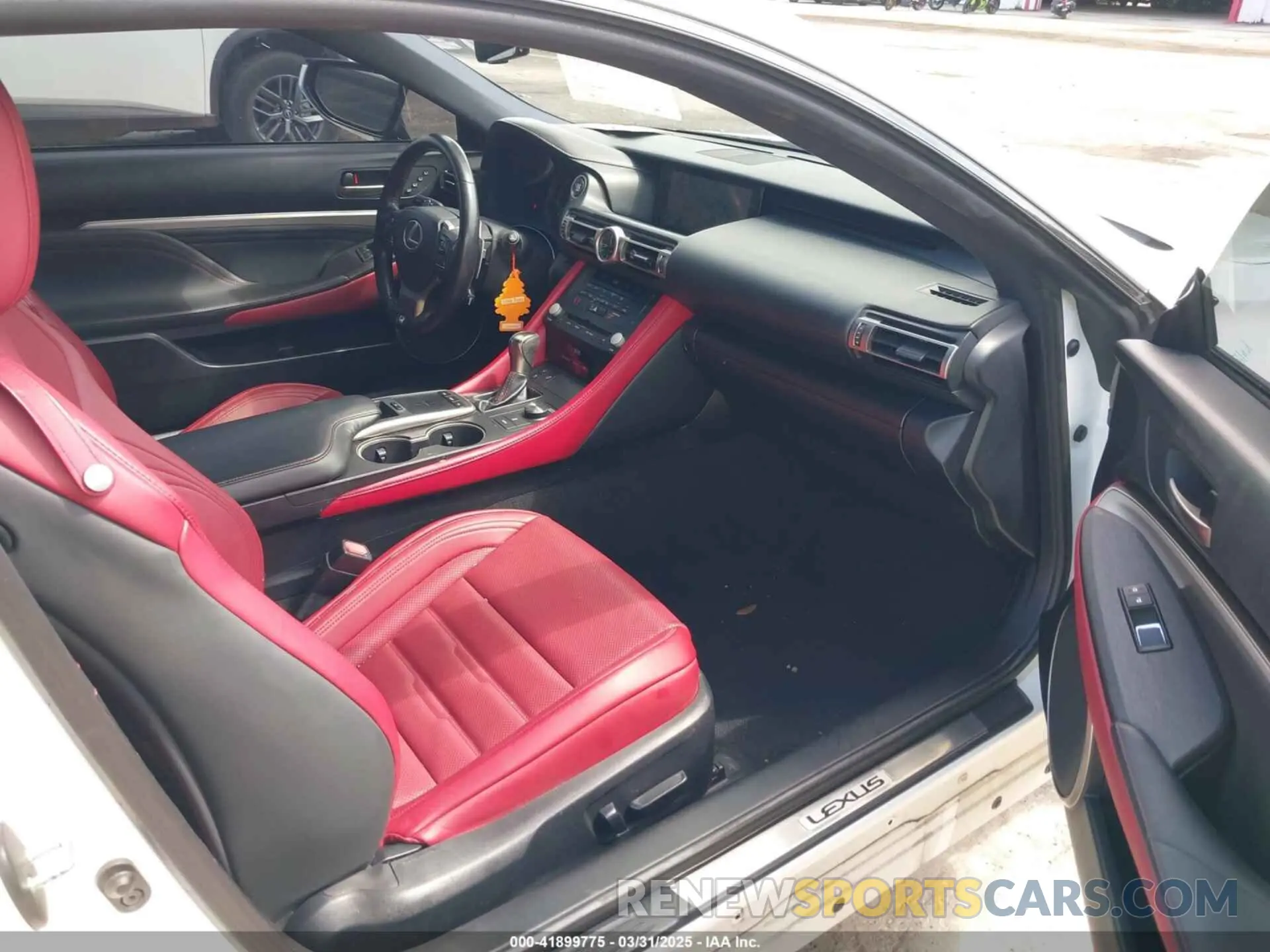 5 Photograph of a damaged car JTHHZ5BC7K5019694 LEXUS RC 350 2019