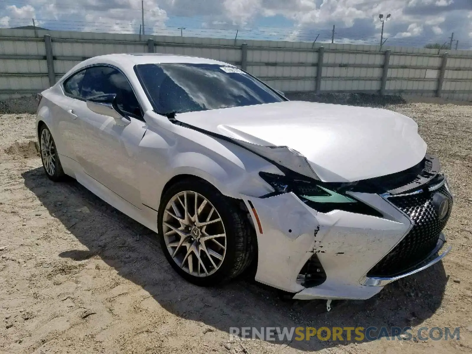 1 Photograph of a damaged car JTHHZ5BC8K5020210 LEXUS RC 350 2019