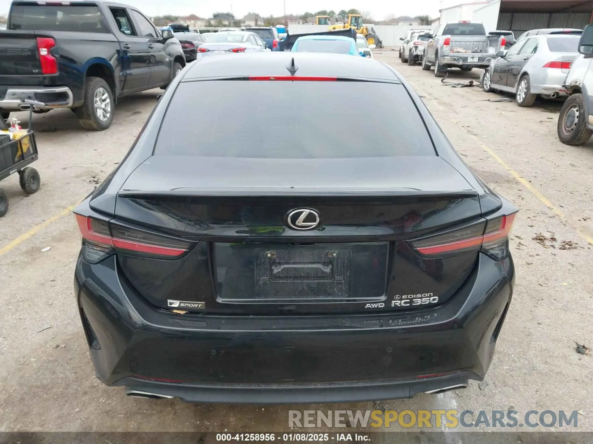 17 Photograph of a damaged car JTHGZ5DC9L5010005 LEXUS RC 350 2020