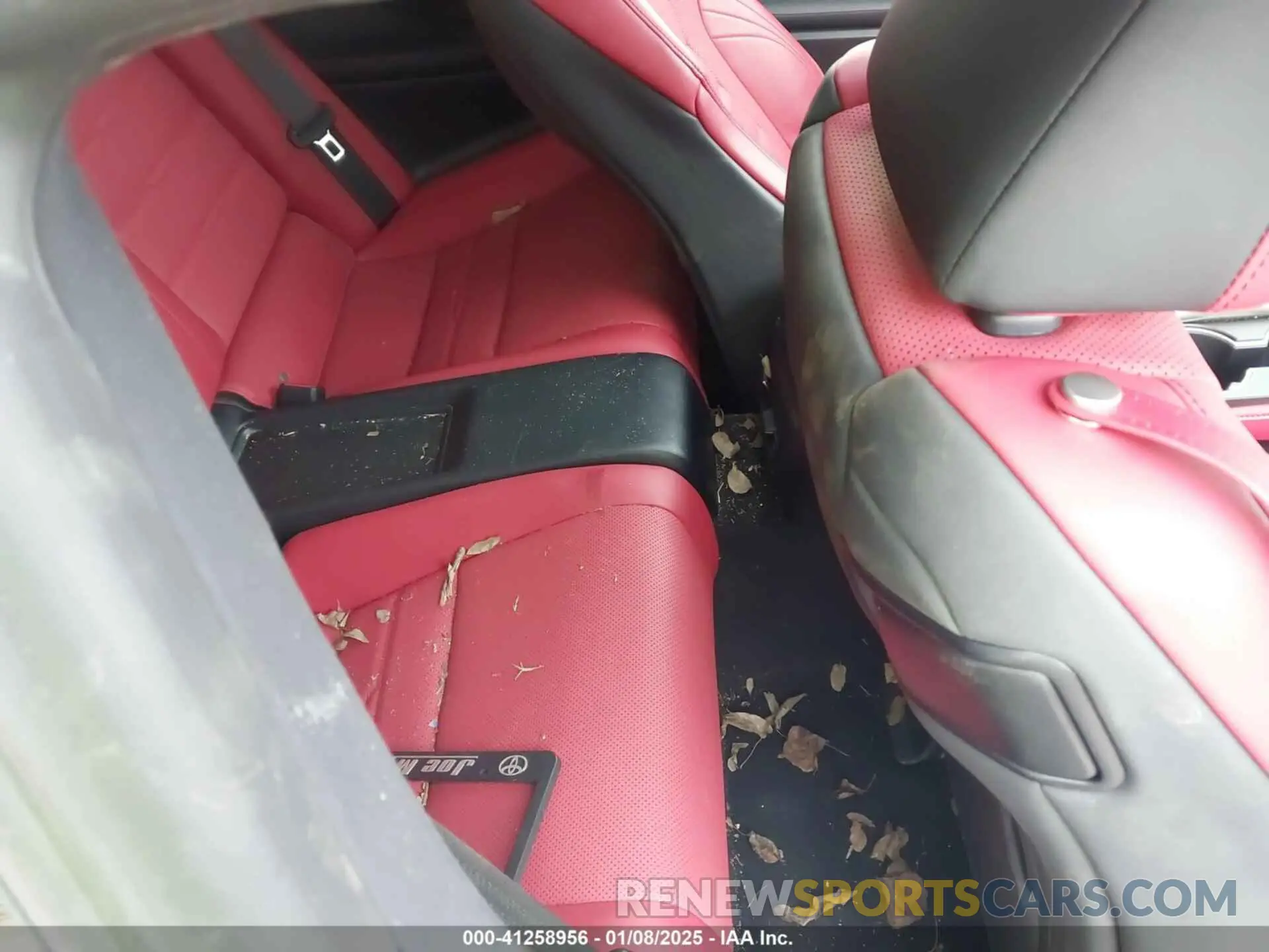 8 Photograph of a damaged car JTHGZ5DC9L5010005 LEXUS RC 350 2020