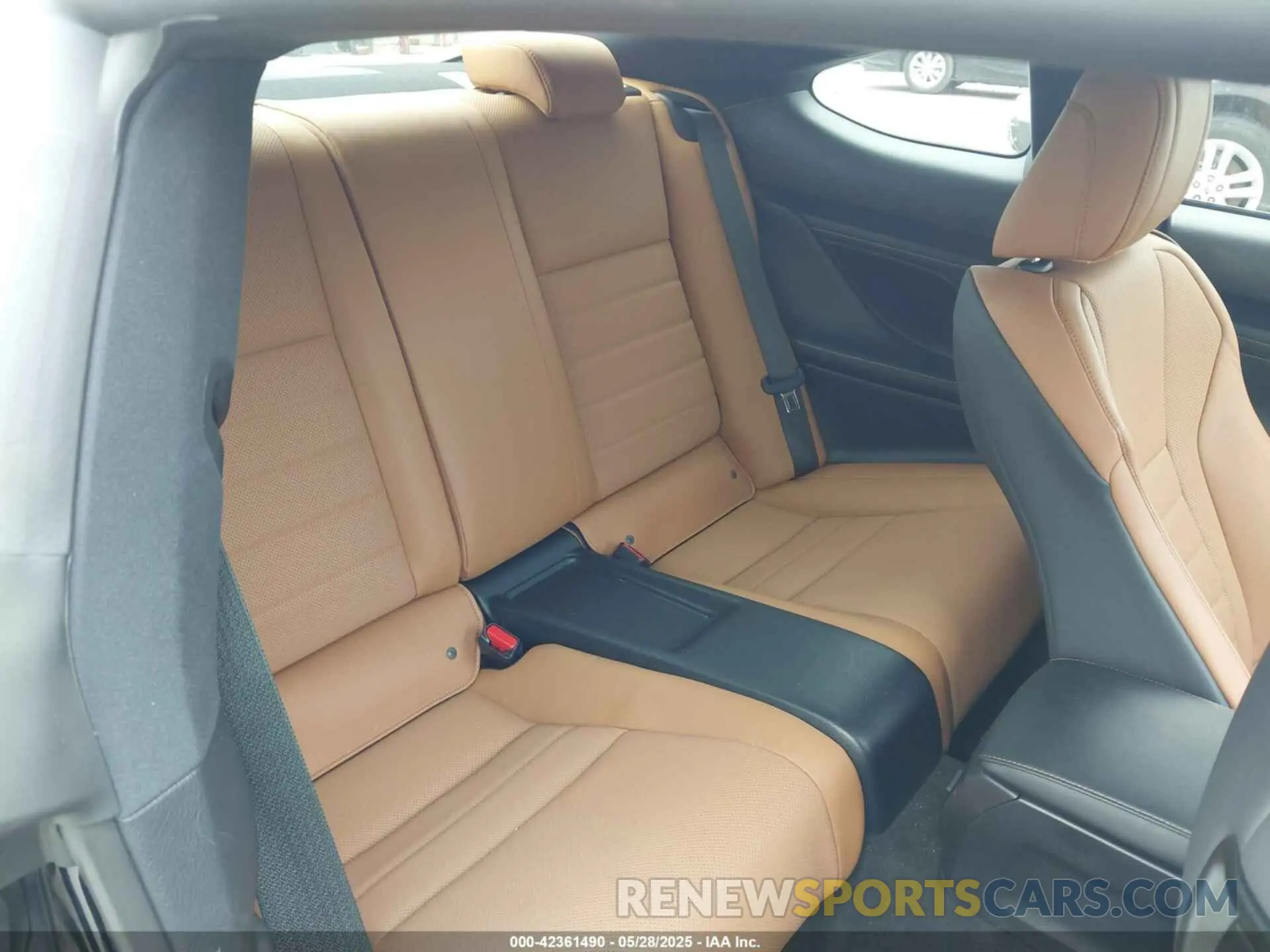 8 Photograph of a damaged car JTHDZ5BC3N5026483 LEXUS RC 350 2022