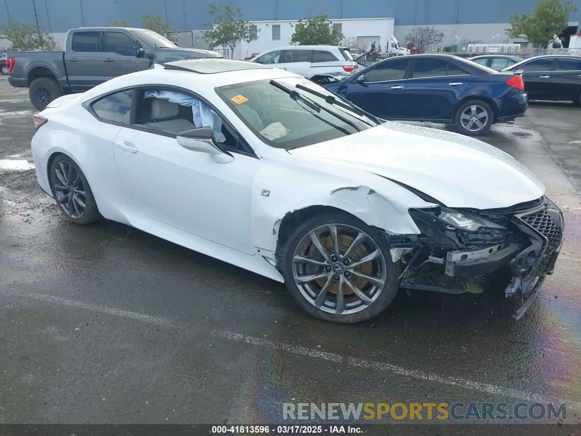 1 Photograph of a damaged car JTHGZ5BC3N5026089 LEXUS RC 350 2022