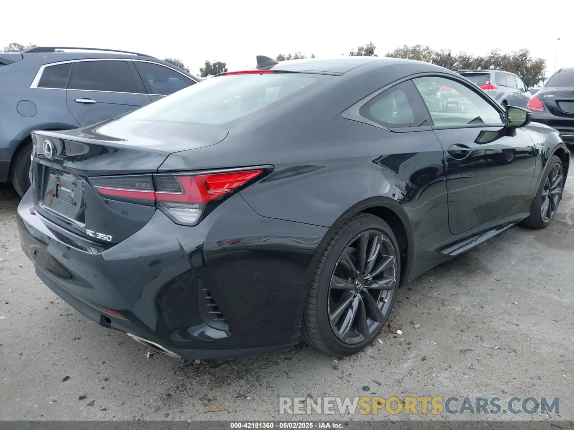 4 Photograph of a damaged car JTHGZ5BC4P5027402 LEXUS RC 350 2023