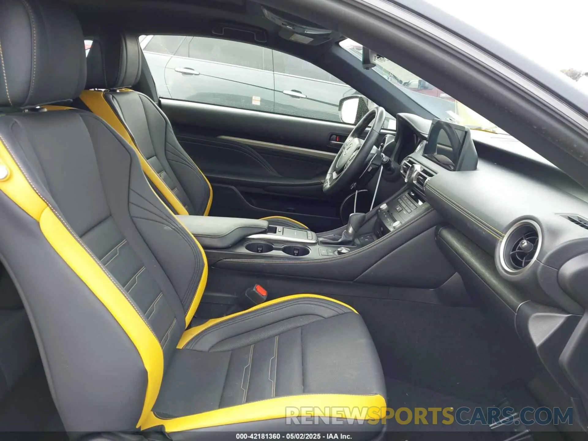 5 Photograph of a damaged car JTHGZ5BC4P5027402 LEXUS RC 350 2023