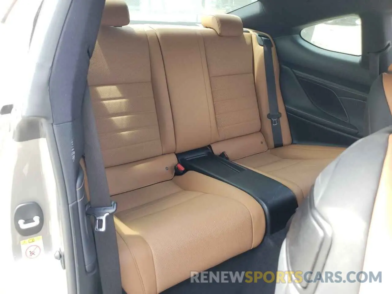 10 Photograph of a damaged car JTHHA5BC2K5009159 LEXUS RC300 2019