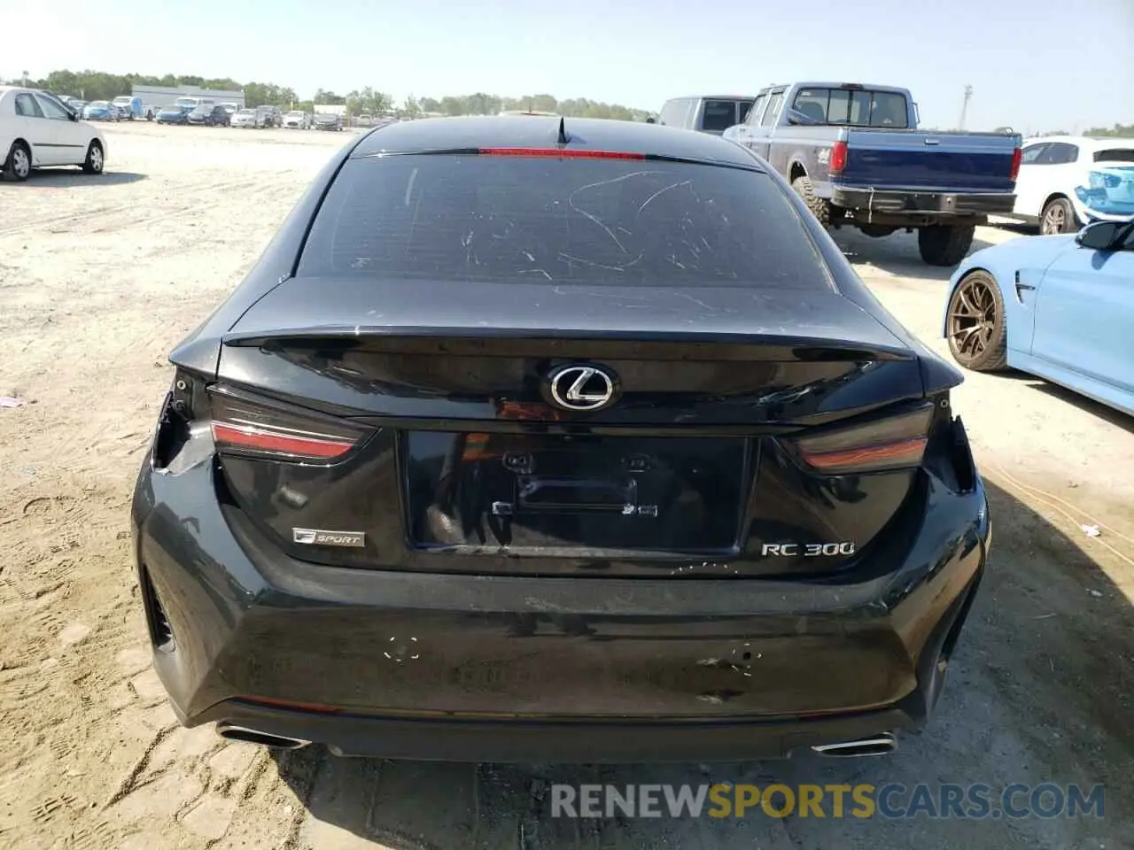 6 Photograph of a damaged car JTHHA5BC5K5009009 LEXUS RC300 2019