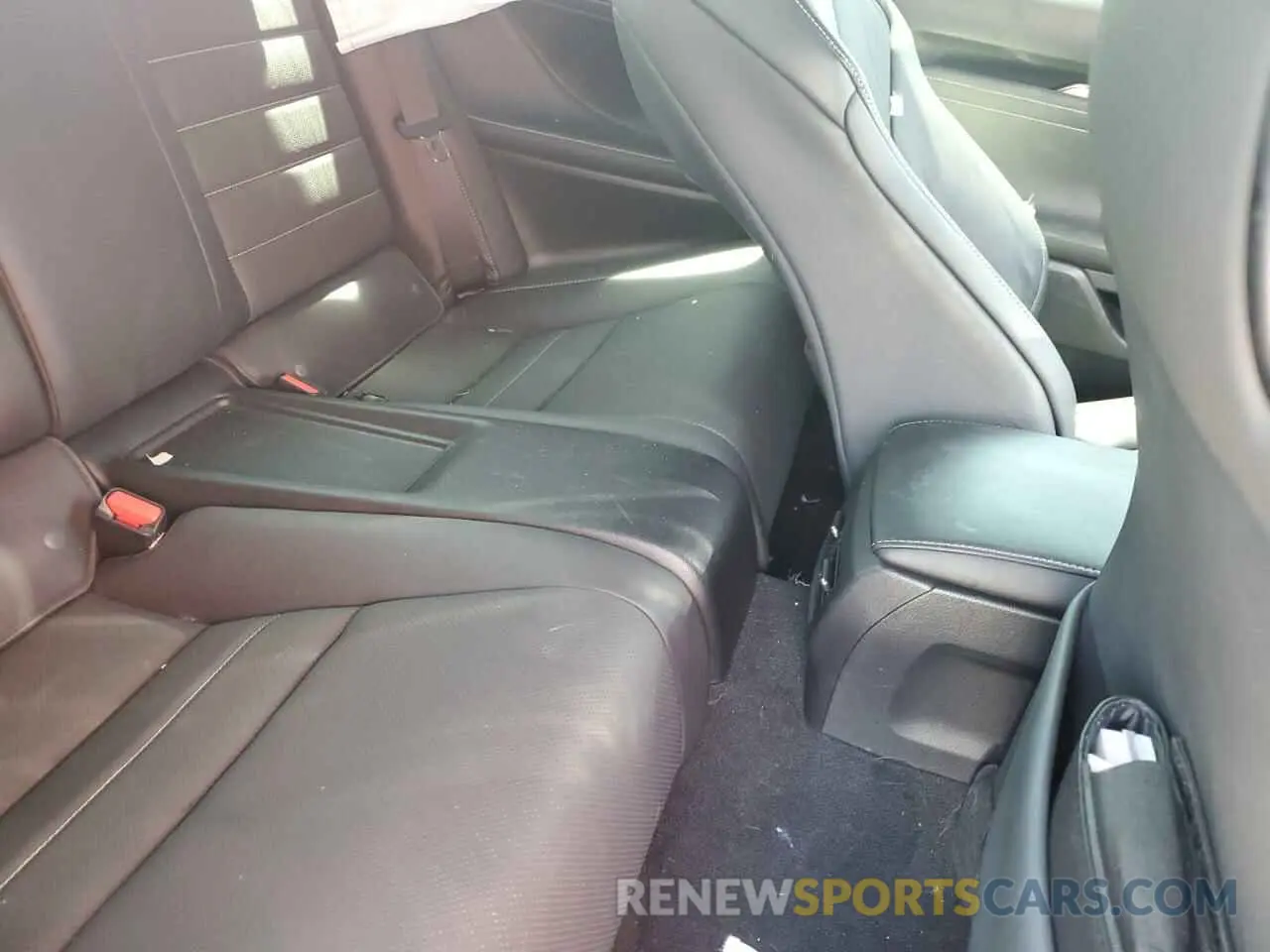10 Photograph of a damaged car JTHHA5BC5K5009205 LEXUS RC300 2019