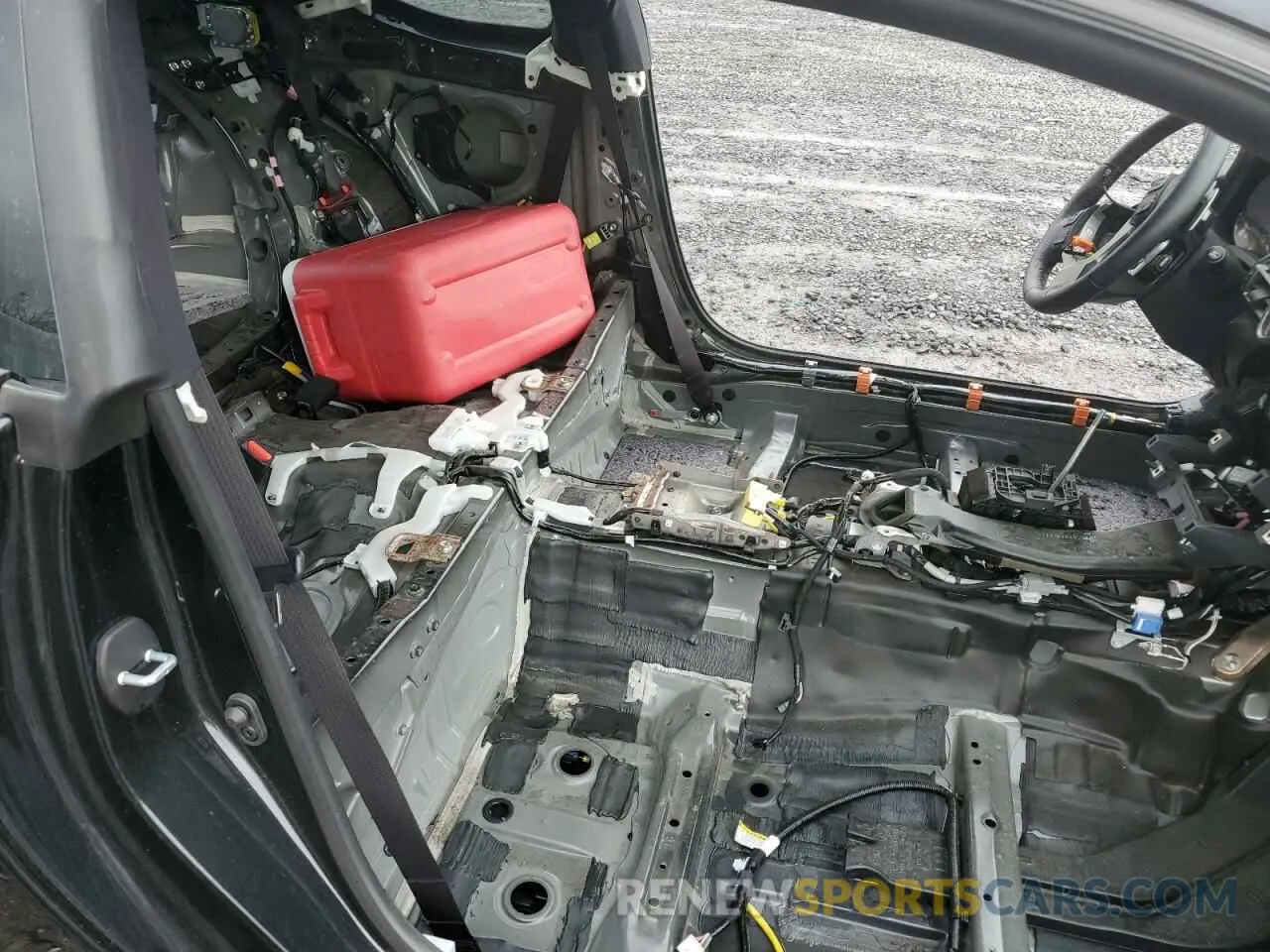 10 Photograph of a damaged car JTHGZ5BC5N5026398 LEXUS RC350 2022