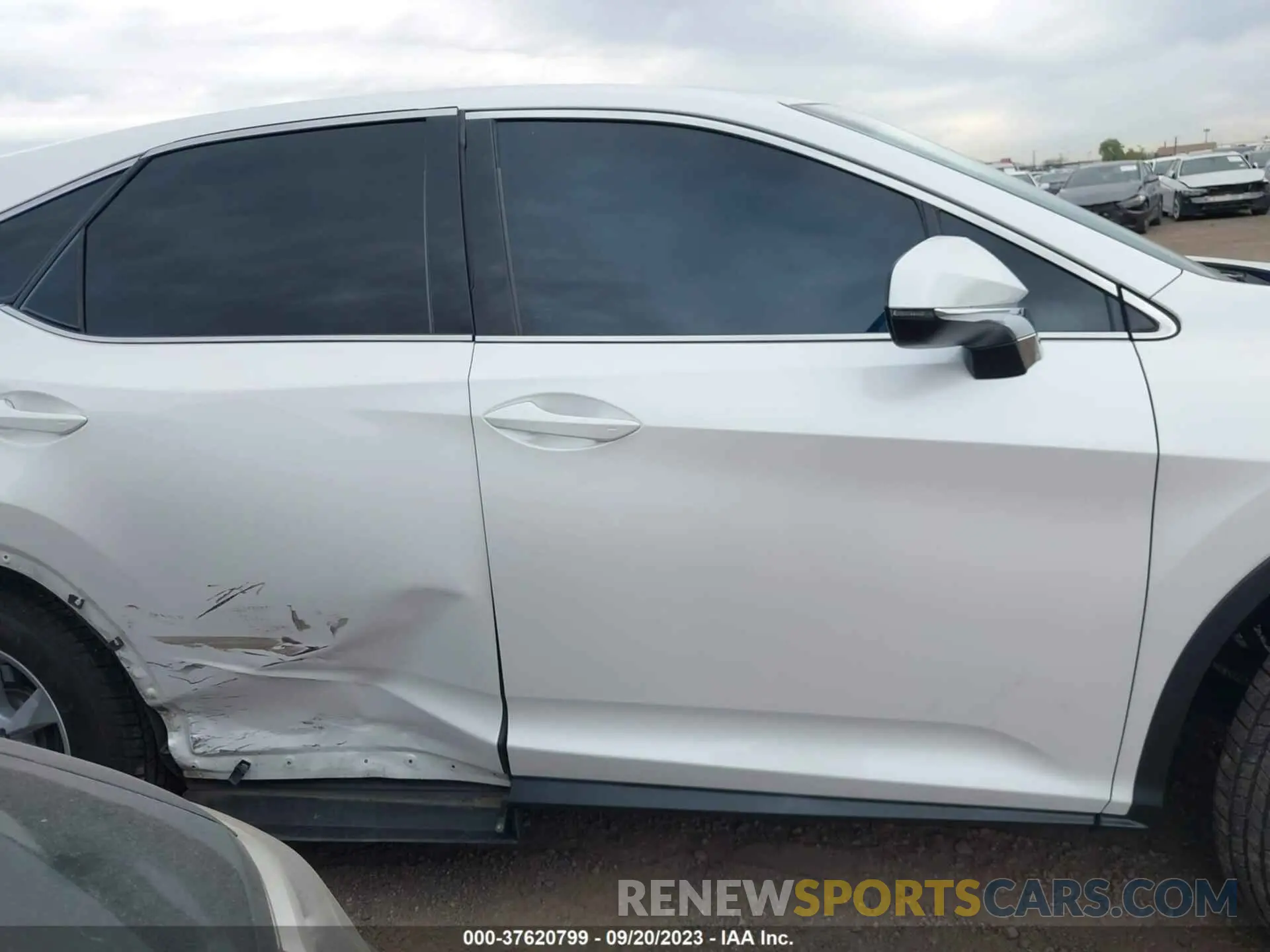 13 Photograph of a damaged car 2T2ZZMCA1HC039928 LEXUS RX 2017