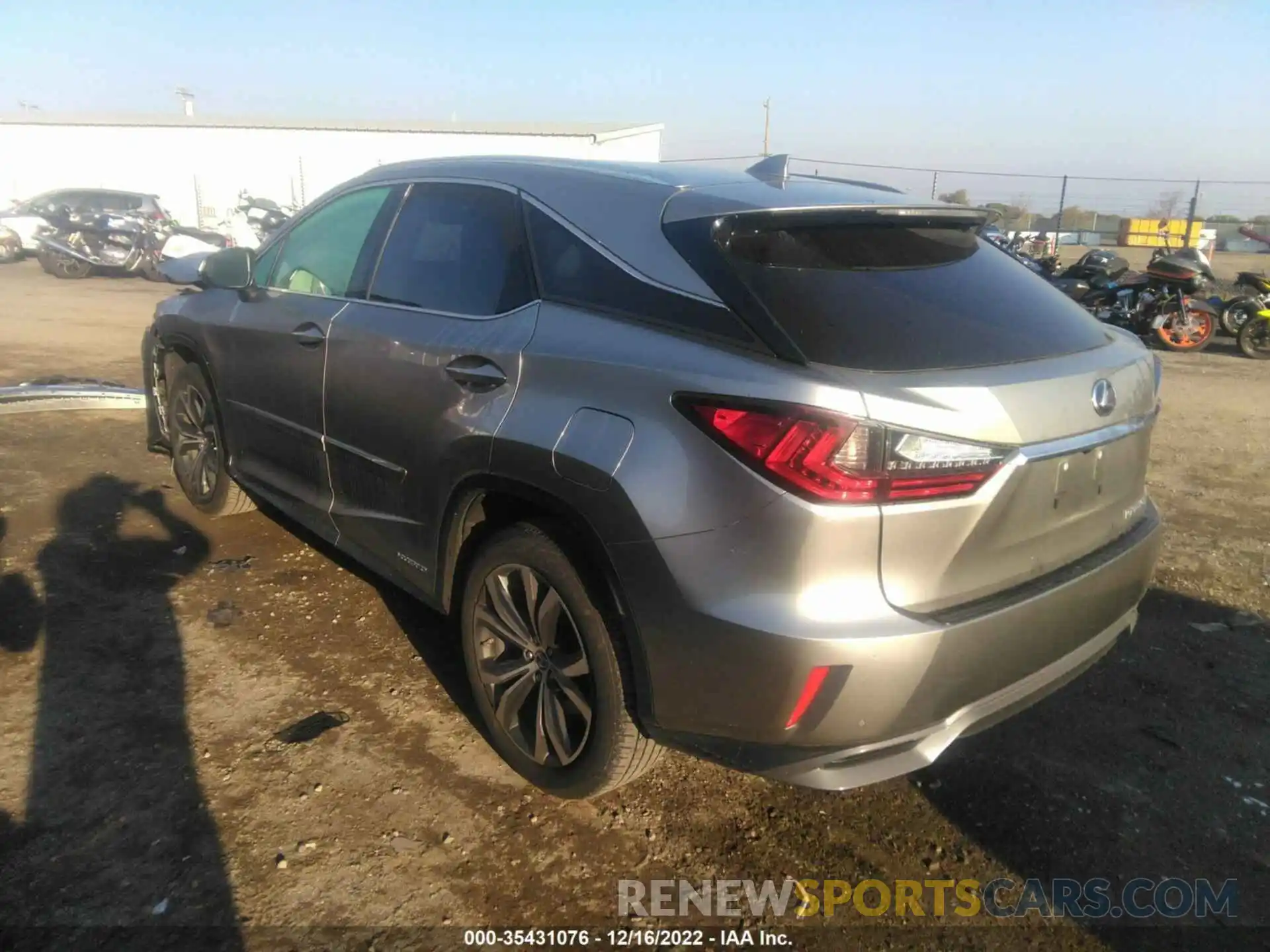 3 Photograph of a damaged car 2T2BGMCA1KC031083 LEXUS RX 2019