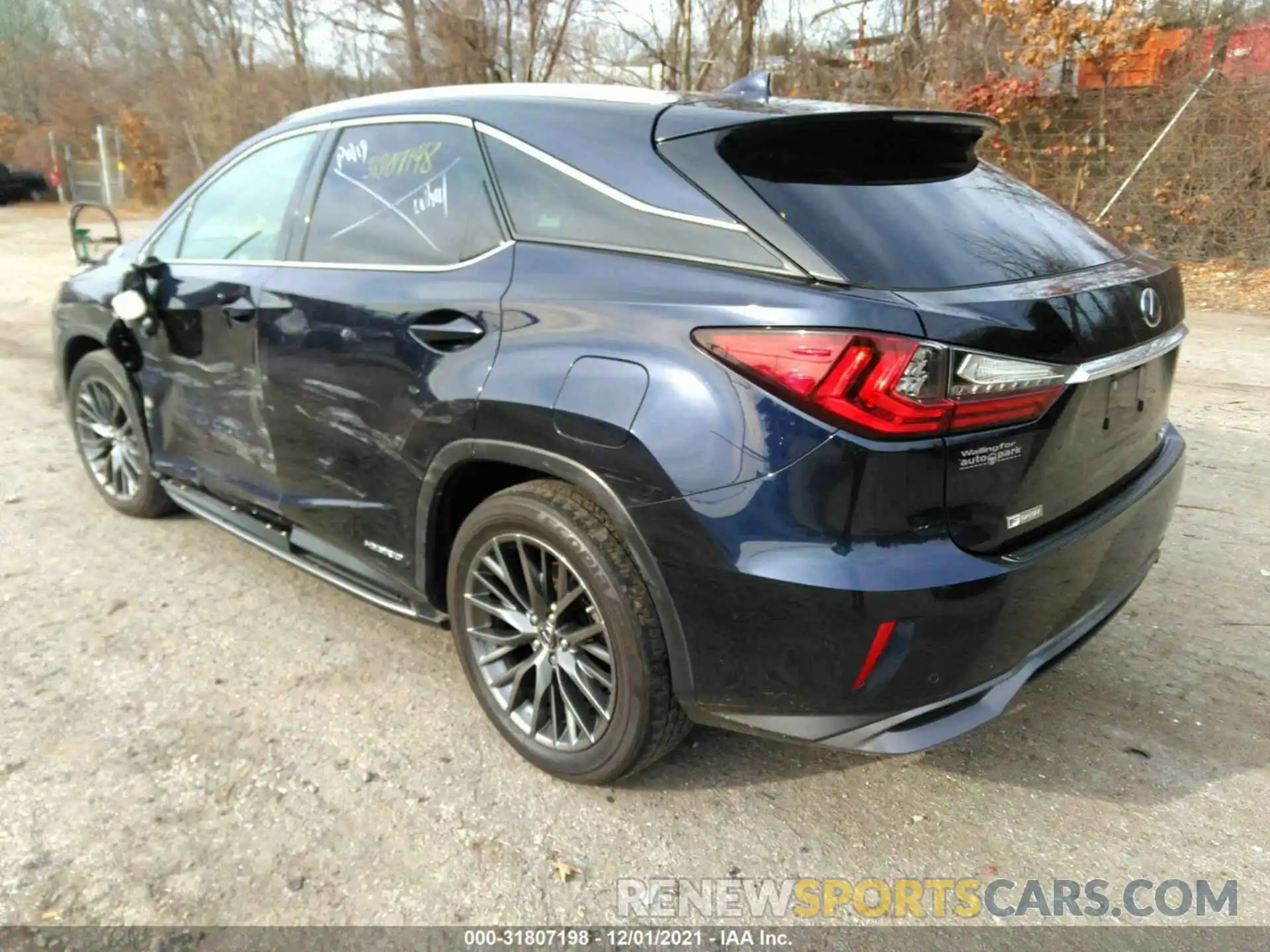 3 Photograph of a damaged car 2T2BGMCAXKC038484 LEXUS RX 2019