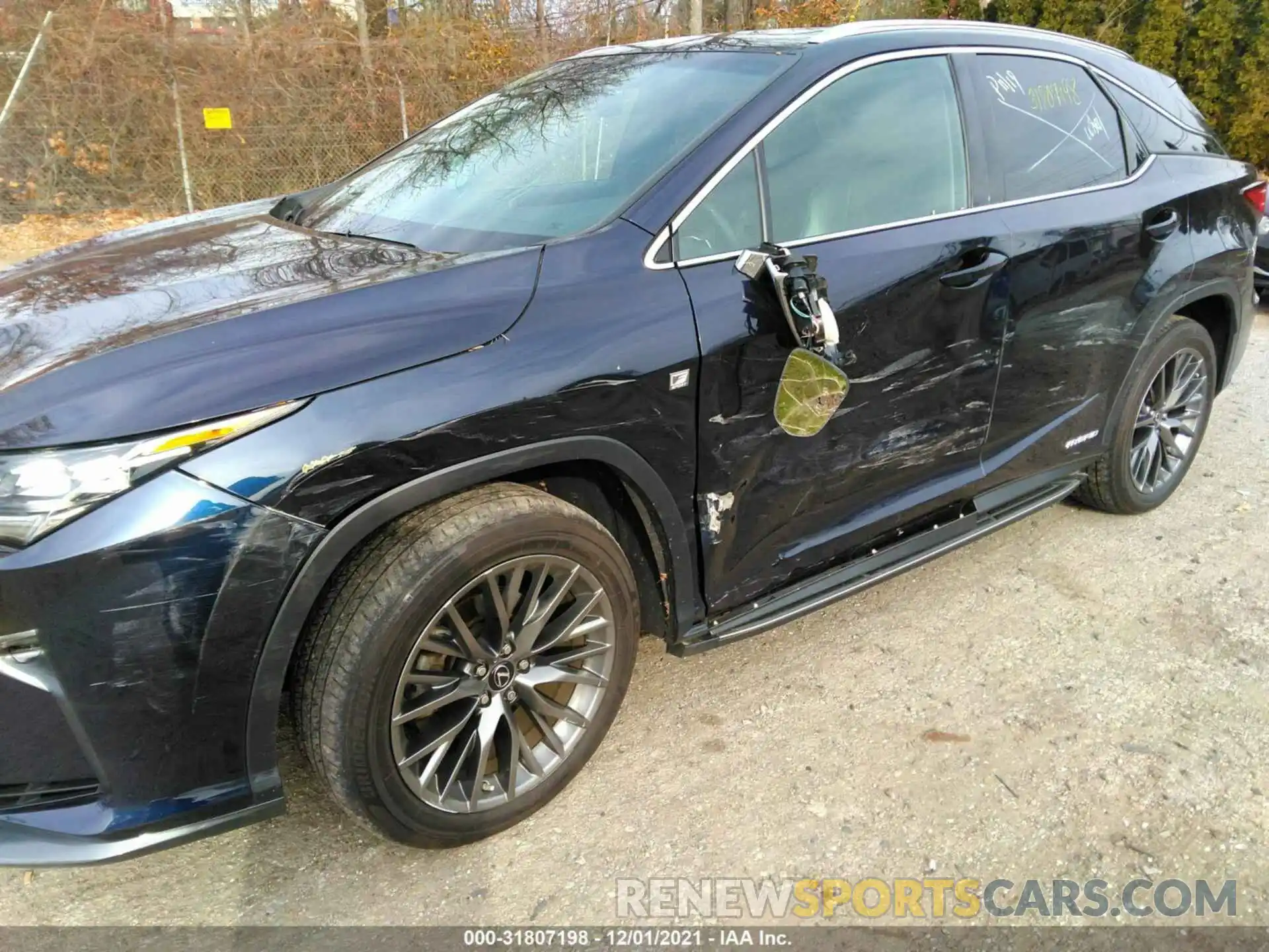 6 Photograph of a damaged car 2T2BGMCAXKC038484 LEXUS RX 2019