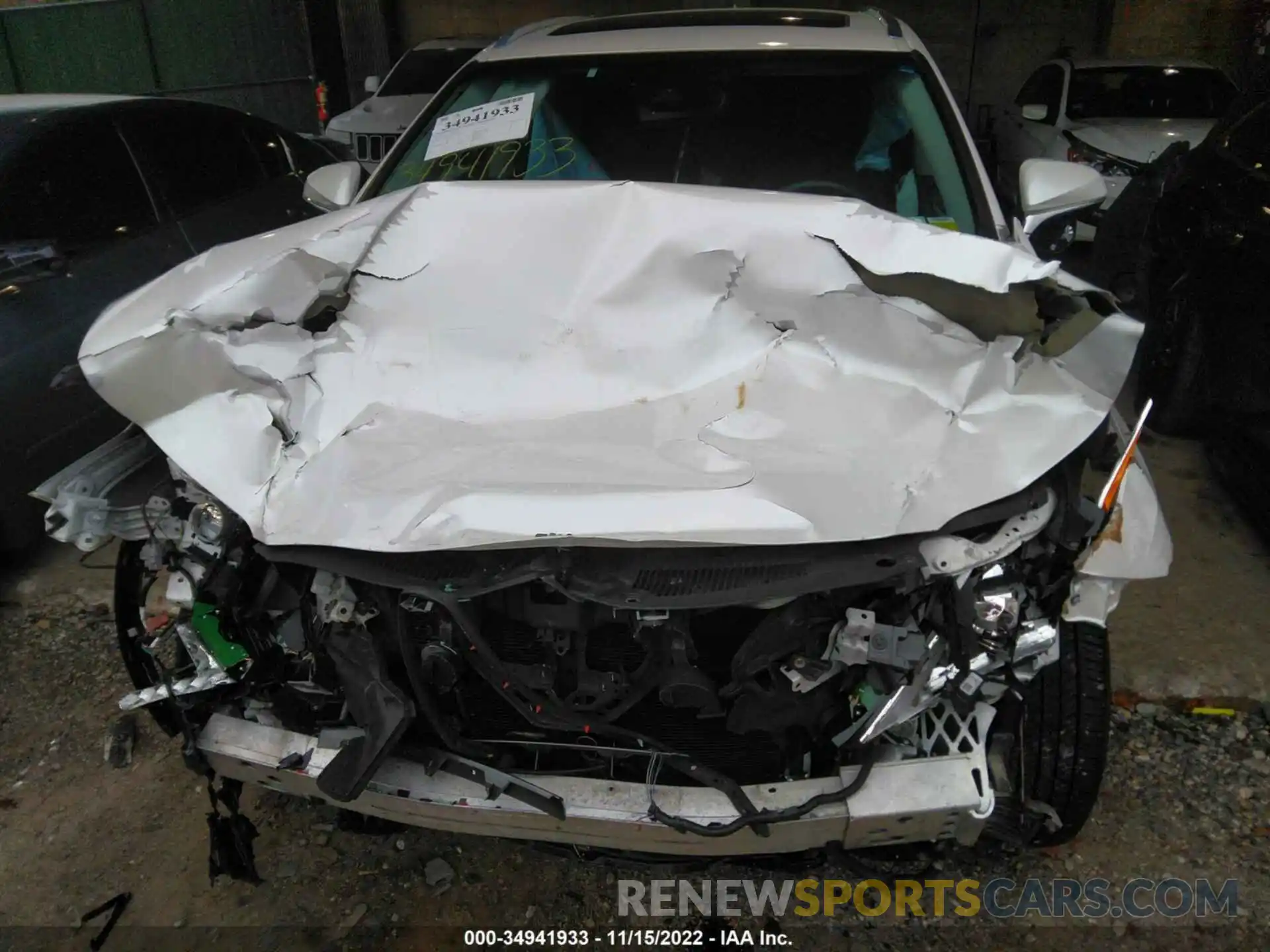 10 Photograph of a damaged car 2T2BZMCA2KC195033 LEXUS RX 2019