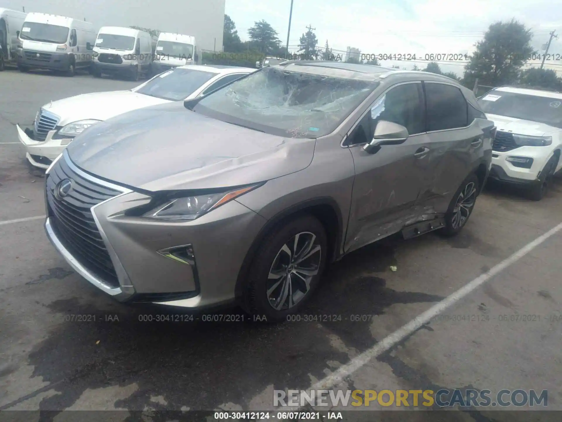 2 Photograph of a damaged car 2T2ZZMCA0KC121530 LEXUS RX 2019