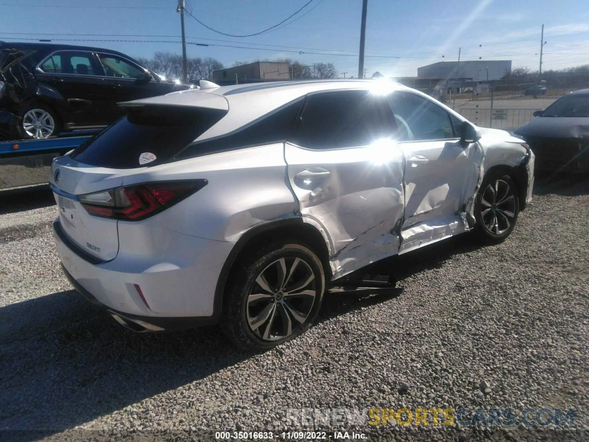 4 Photograph of a damaged car 2T2ZZMCA0KC149425 LEXUS RX 2019