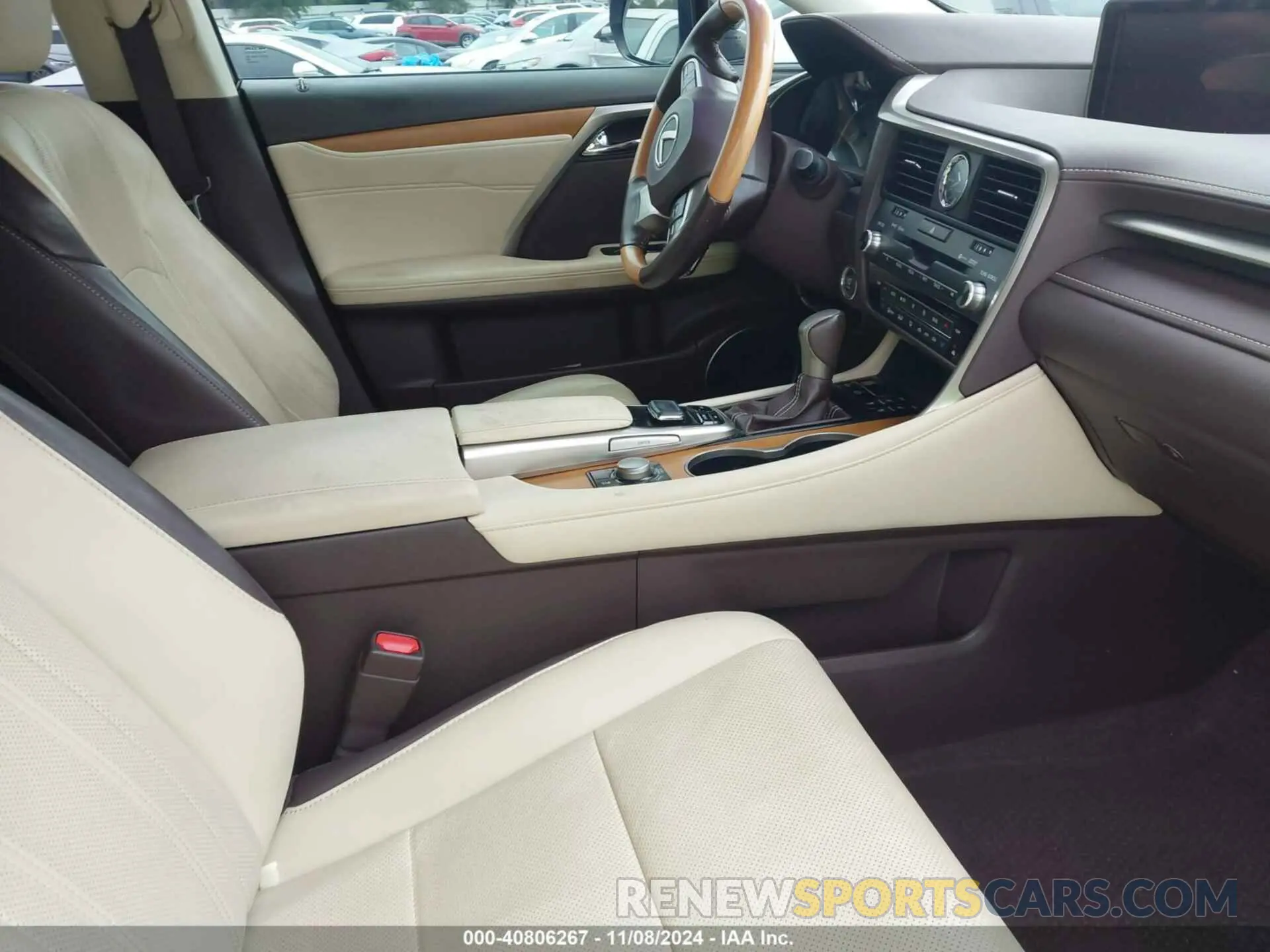 5 Photograph of a damaged car 2T2ZZMCA2KC117463 LEXUS RX 2019