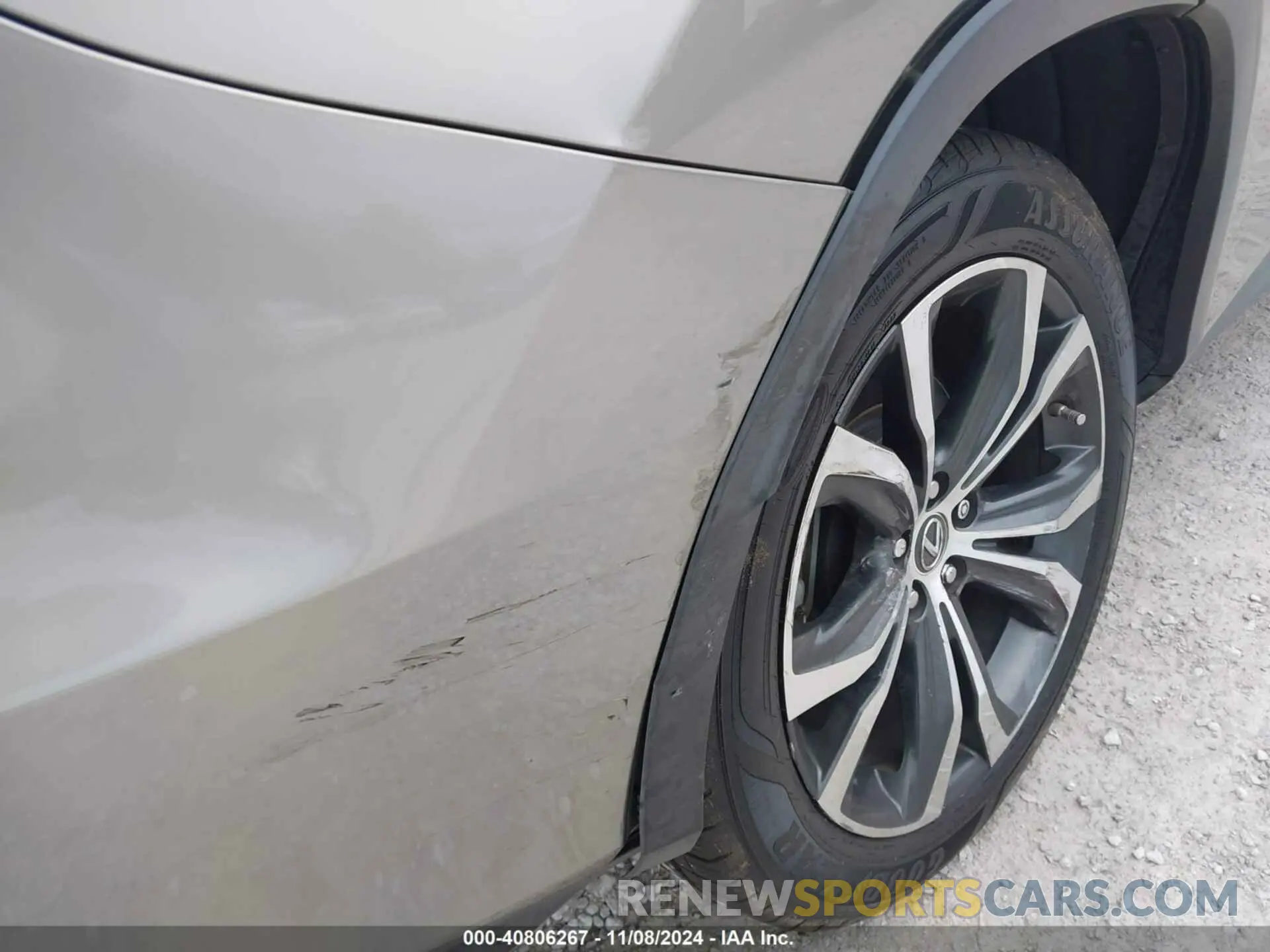 6 Photograph of a damaged car 2T2ZZMCA2KC117463 LEXUS RX 2019