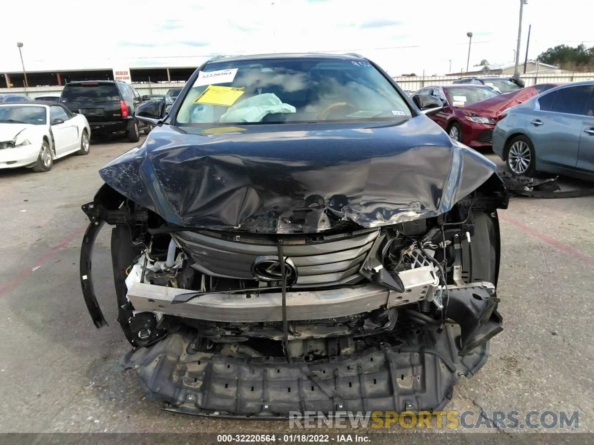 6 Photograph of a damaged car 2T2ZZMCA2KC139561 LEXUS RX 2019