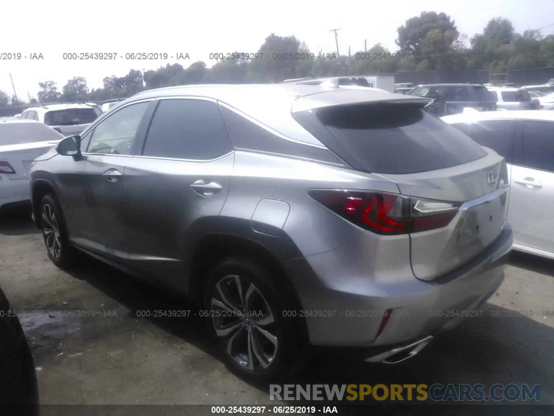 3 Photograph of a damaged car 2T2ZZMCA3KC125667 LEXUS RX 2019