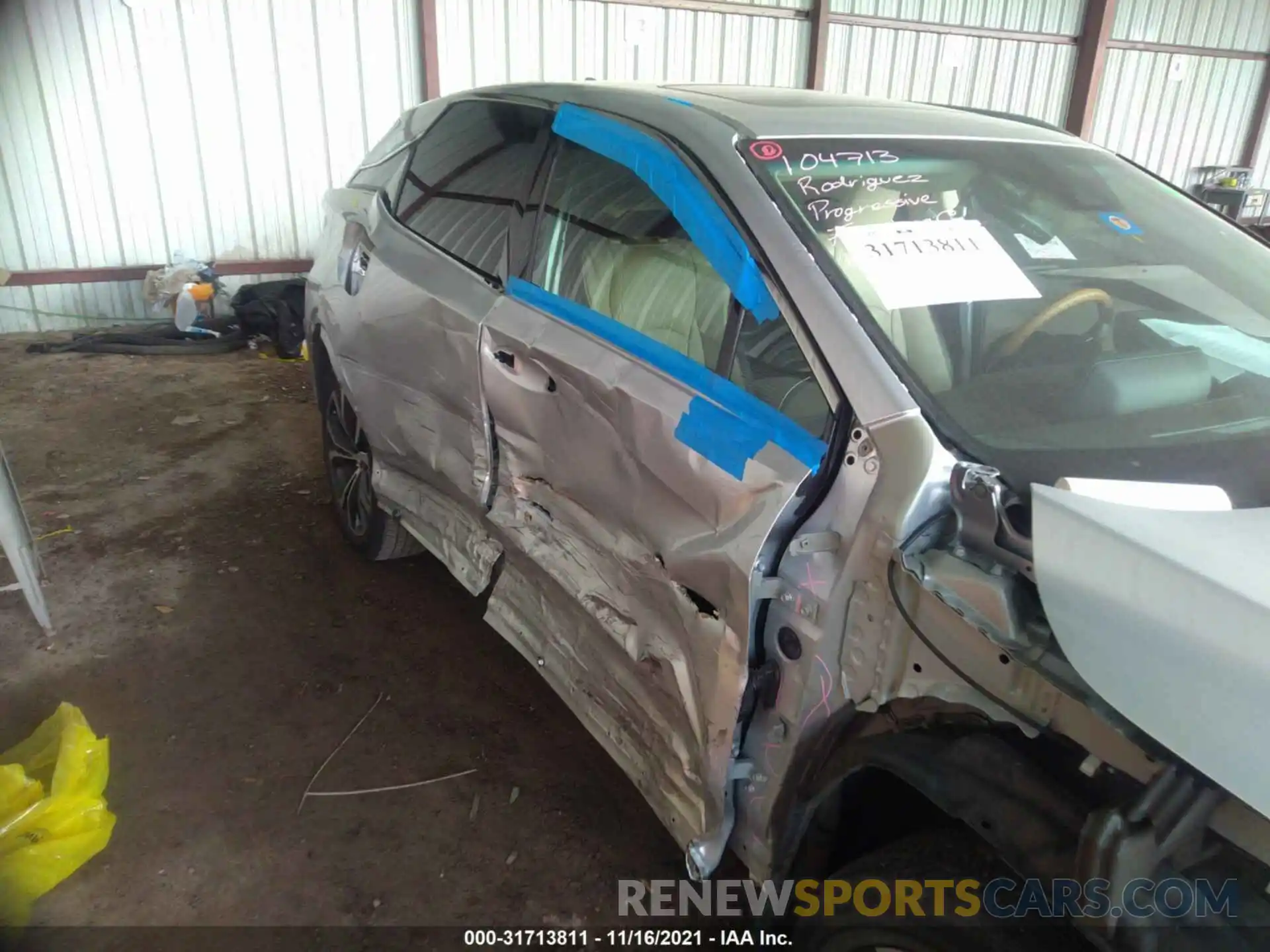 6 Photograph of a damaged car 2T2ZZMCA4KC122311 LEXUS RX 2019