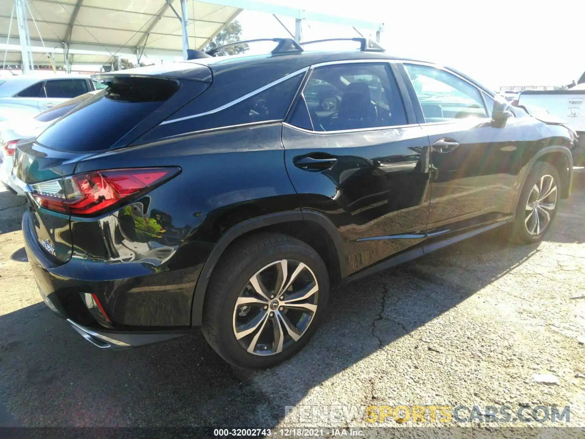 4 Photograph of a damaged car 2T2ZZMCA9KC129397 LEXUS RX 2019