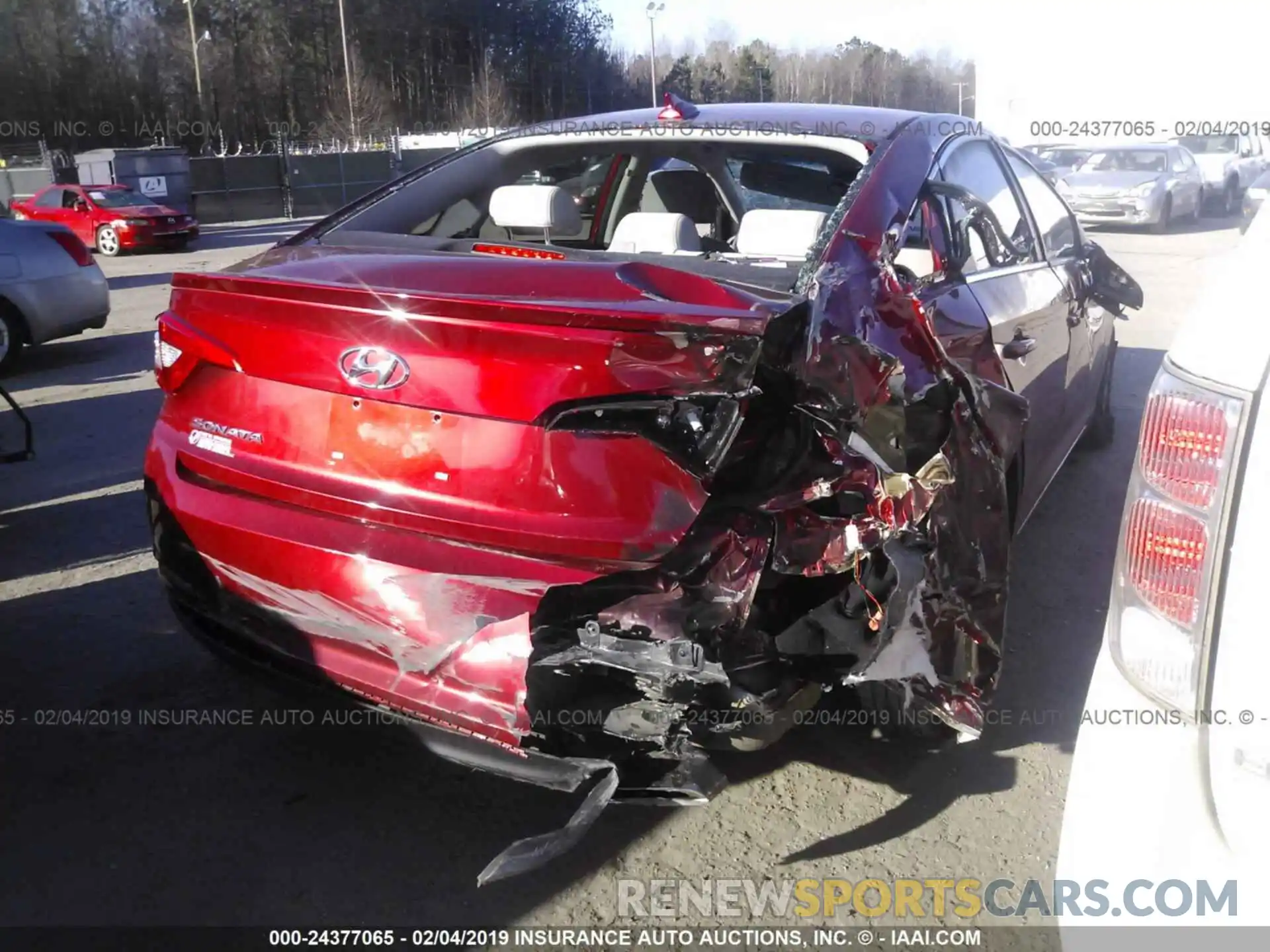 4 Photograph of a damaged car 2T2ZZMCAXKC121356 LEXUS RX 2019