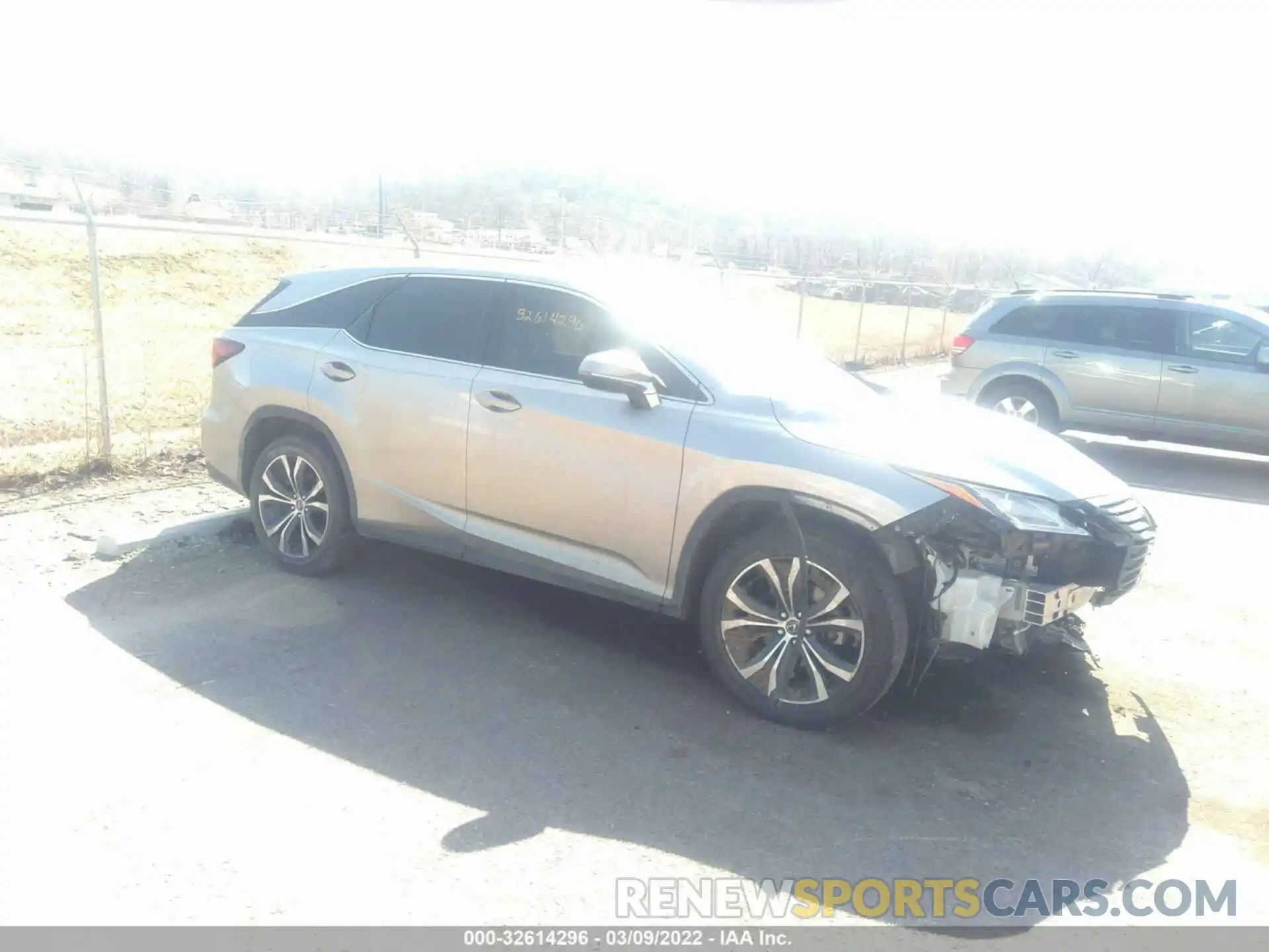 1 Photograph of a damaged car JTJGZKCA3K2009705 LEXUS RX 2019