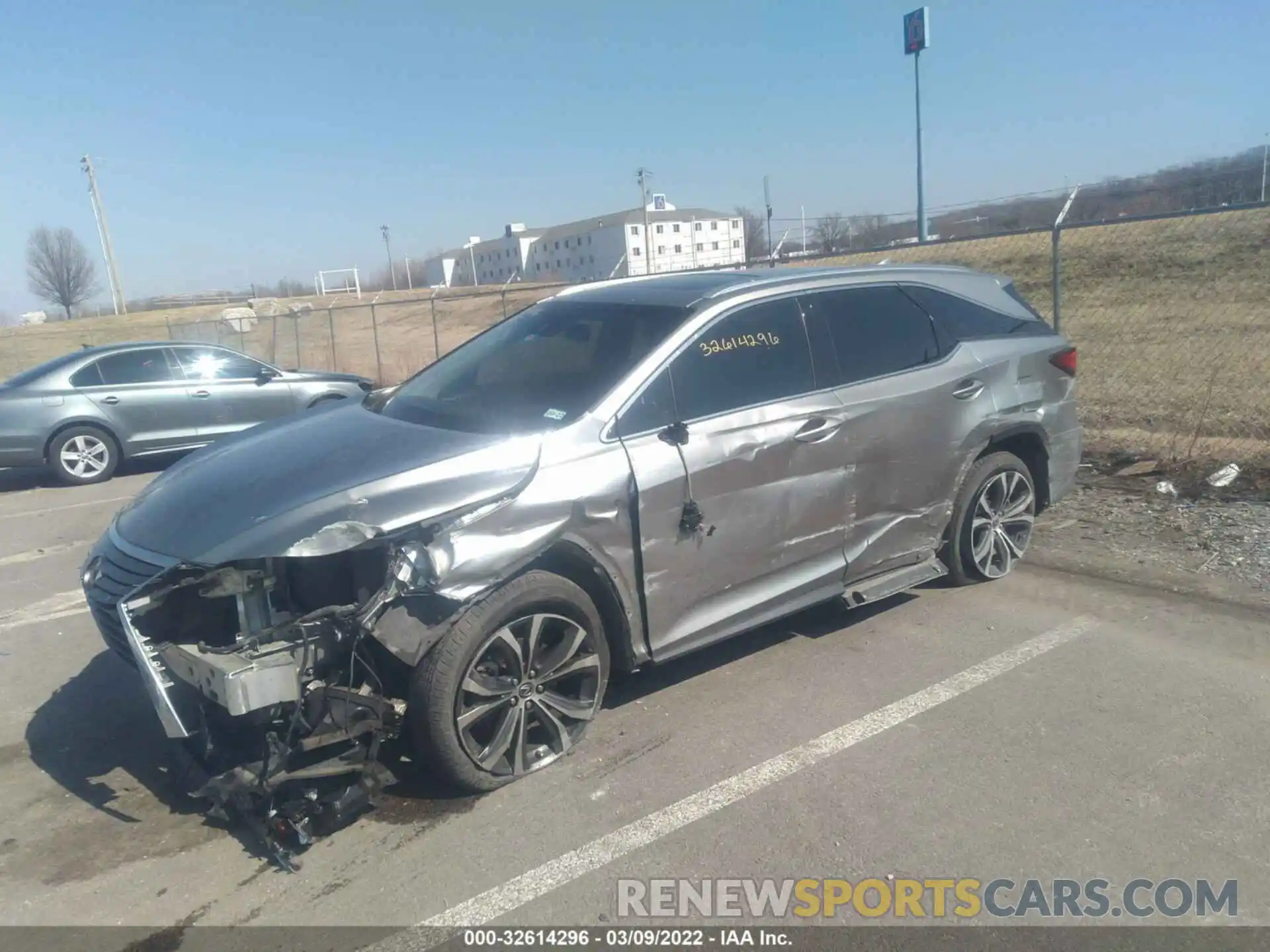 2 Photograph of a damaged car JTJGZKCA3K2009705 LEXUS RX 2019